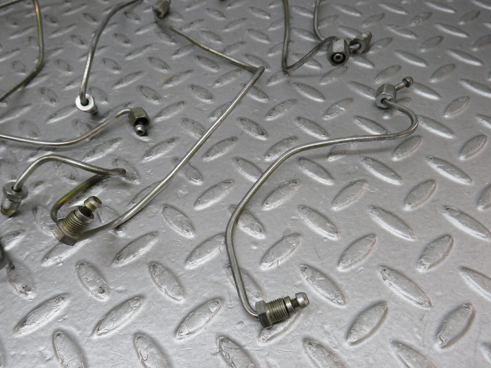 36297 Mercedes-Benz W126 420SE Fuel Line Pipe Set