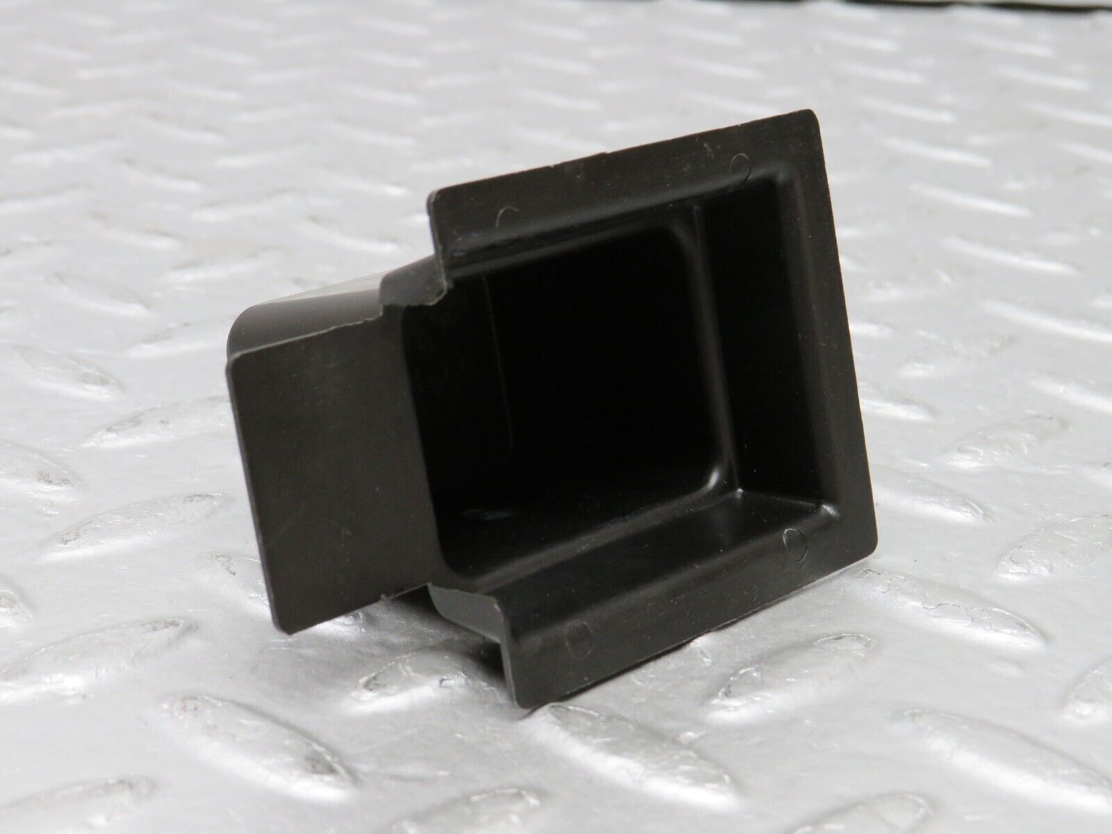 36718 Mercedes-Benz W201 190E 2.0L Switch Holder 2018210065