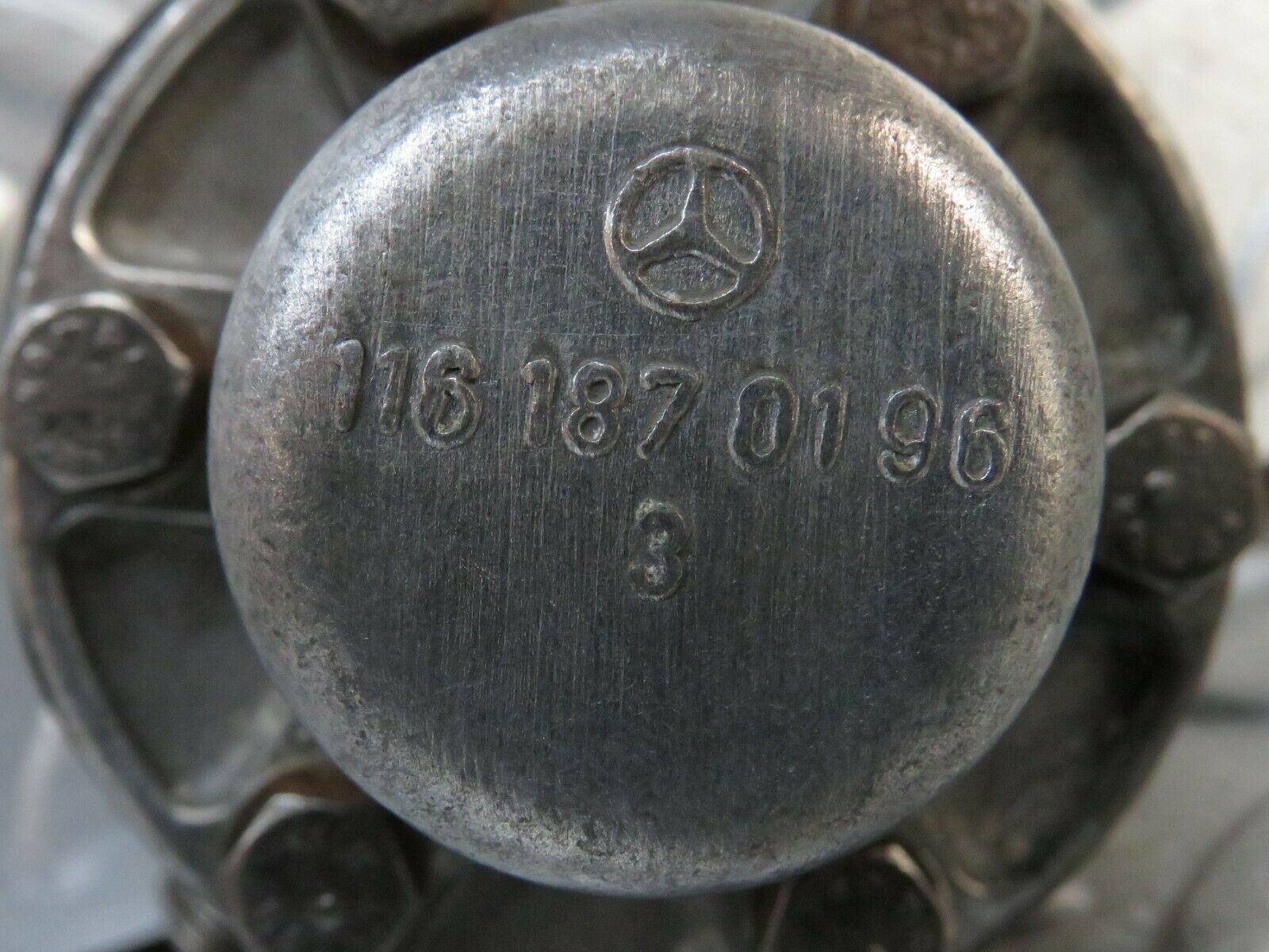 23852 Mercedes-Benz C107 450SLC Oil Pressure Damper 1161870196 1161870494