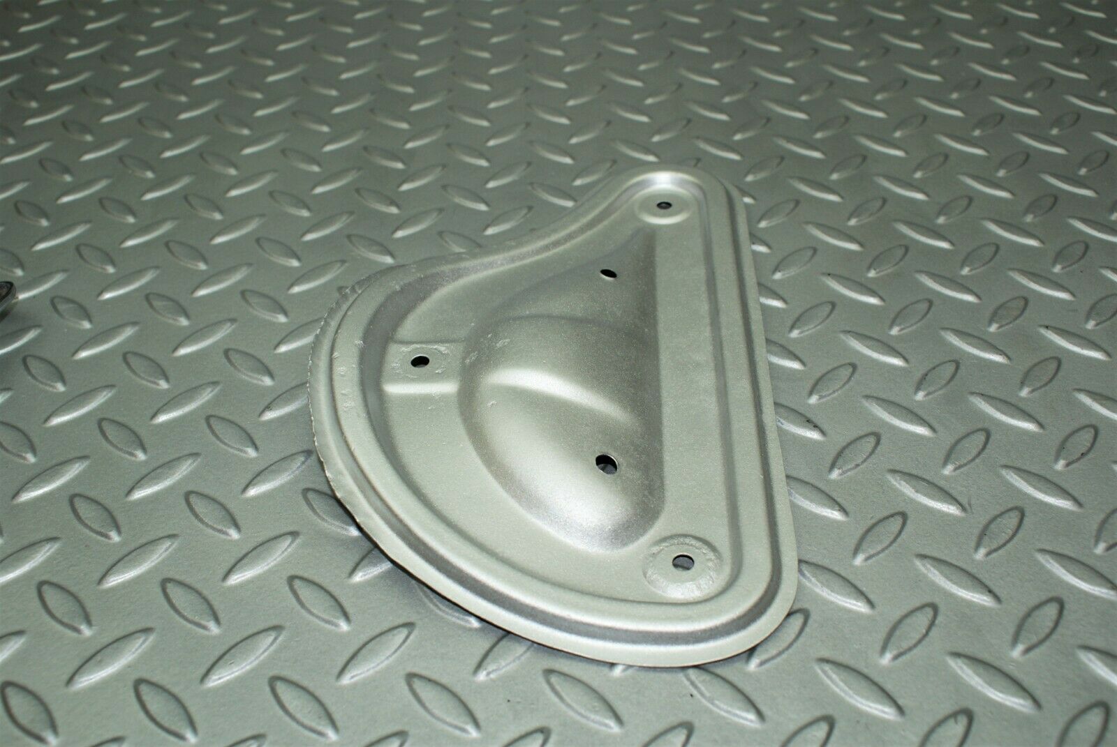 3237 Mercedes-Benz C123 280CE Exhaust Manifold Heat Shield