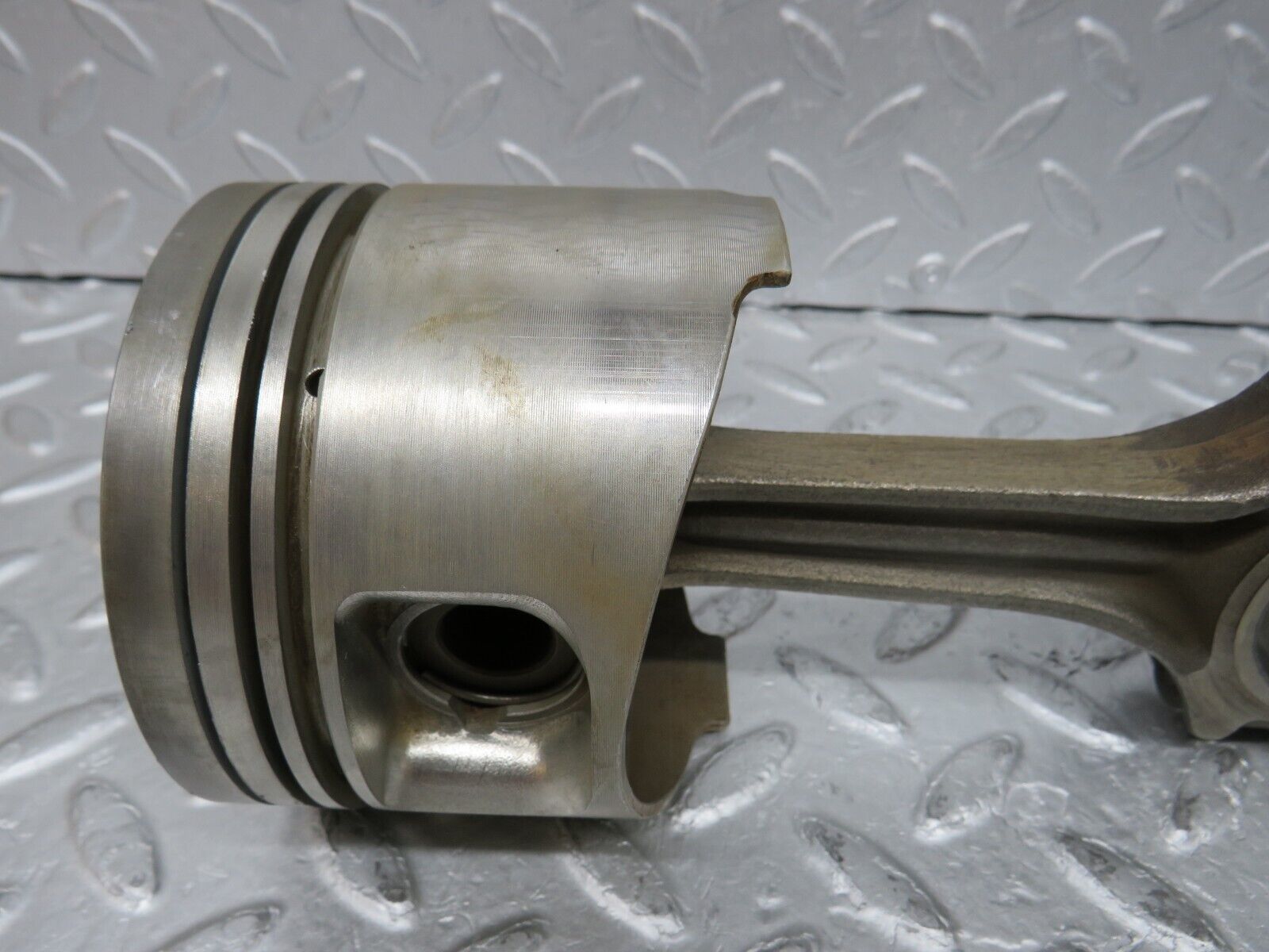 37133 Mercedes-Benz C126 420SEC Coupe Piston With Connecting Rod 92.005 mm