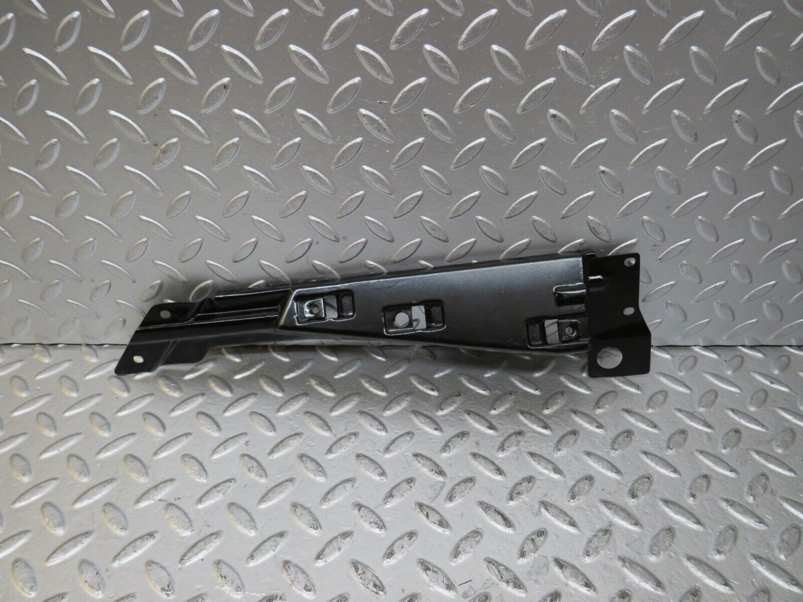 26506 Mercedes-Benz C124 220CE Coupe Rear Window Channel Support Right Side