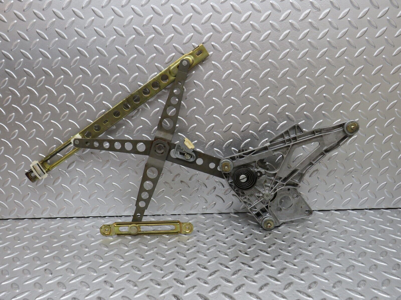 28711 Mercedes-Benz W123 230E Front Right Power Window Regulator 1237202846