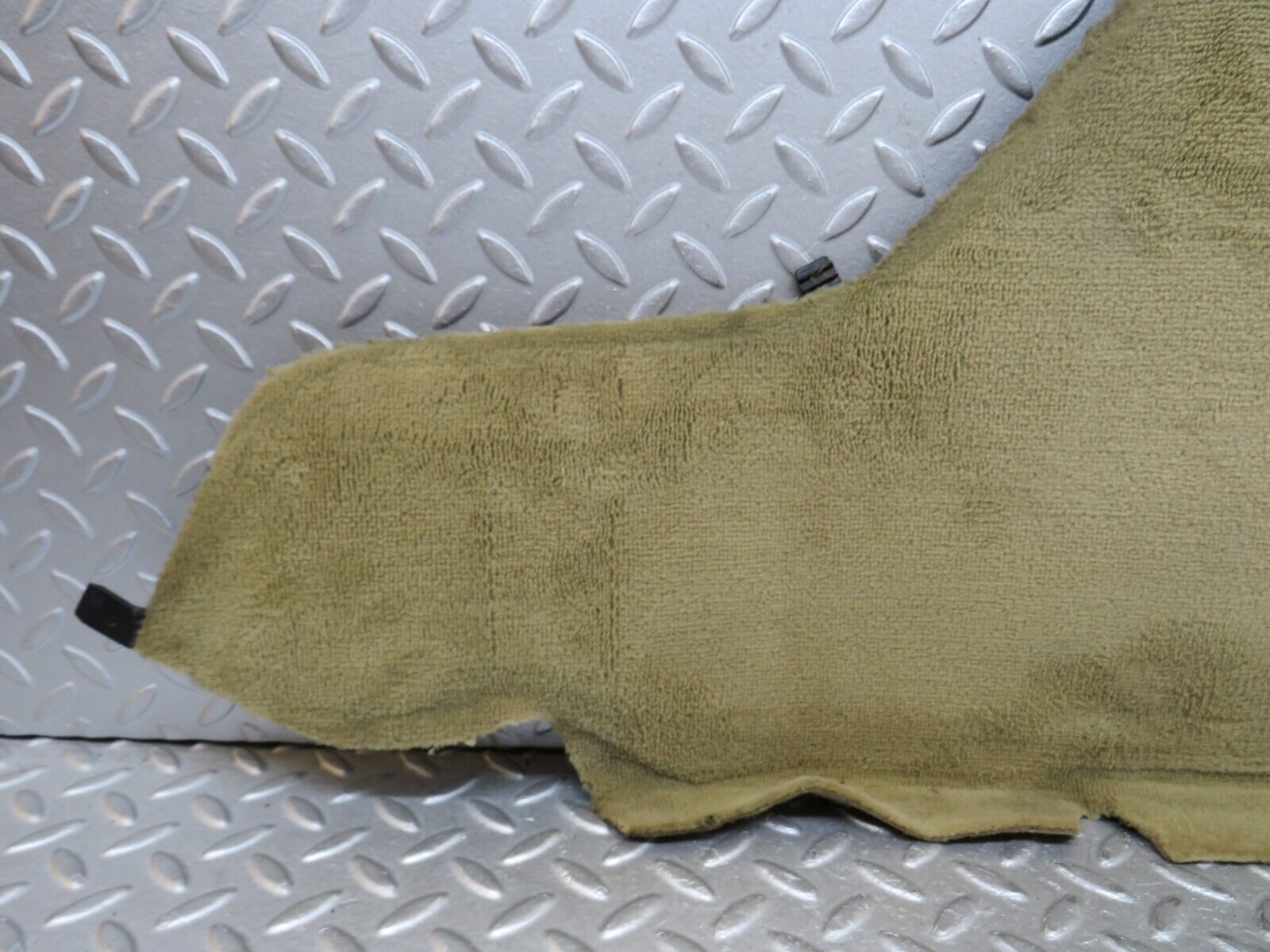 37074 Mercedes-Benz C126 420SEC Coupe Centre Console Carpet Right 1266831225