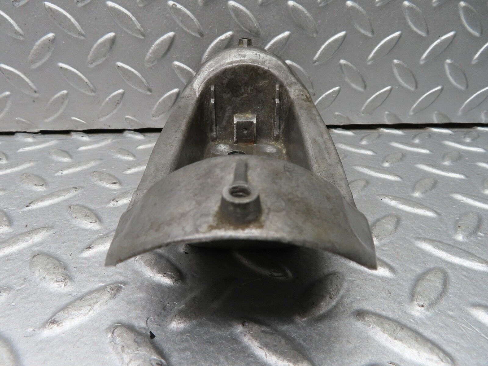 18998 Mercedes-Benz W121 190b Ponton Tail Light Housing Right 101808200264