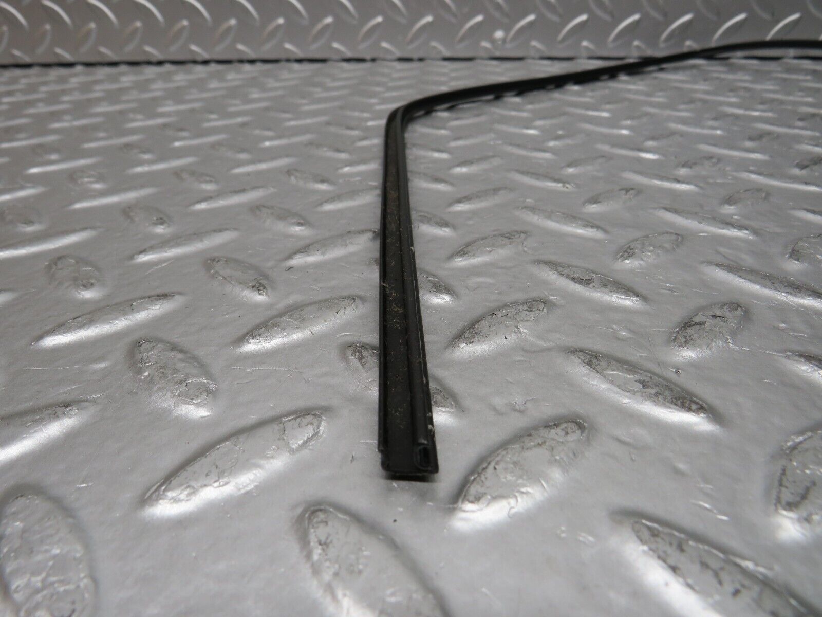 30179 Porsche 924 Rear Right Quarter Window Frame