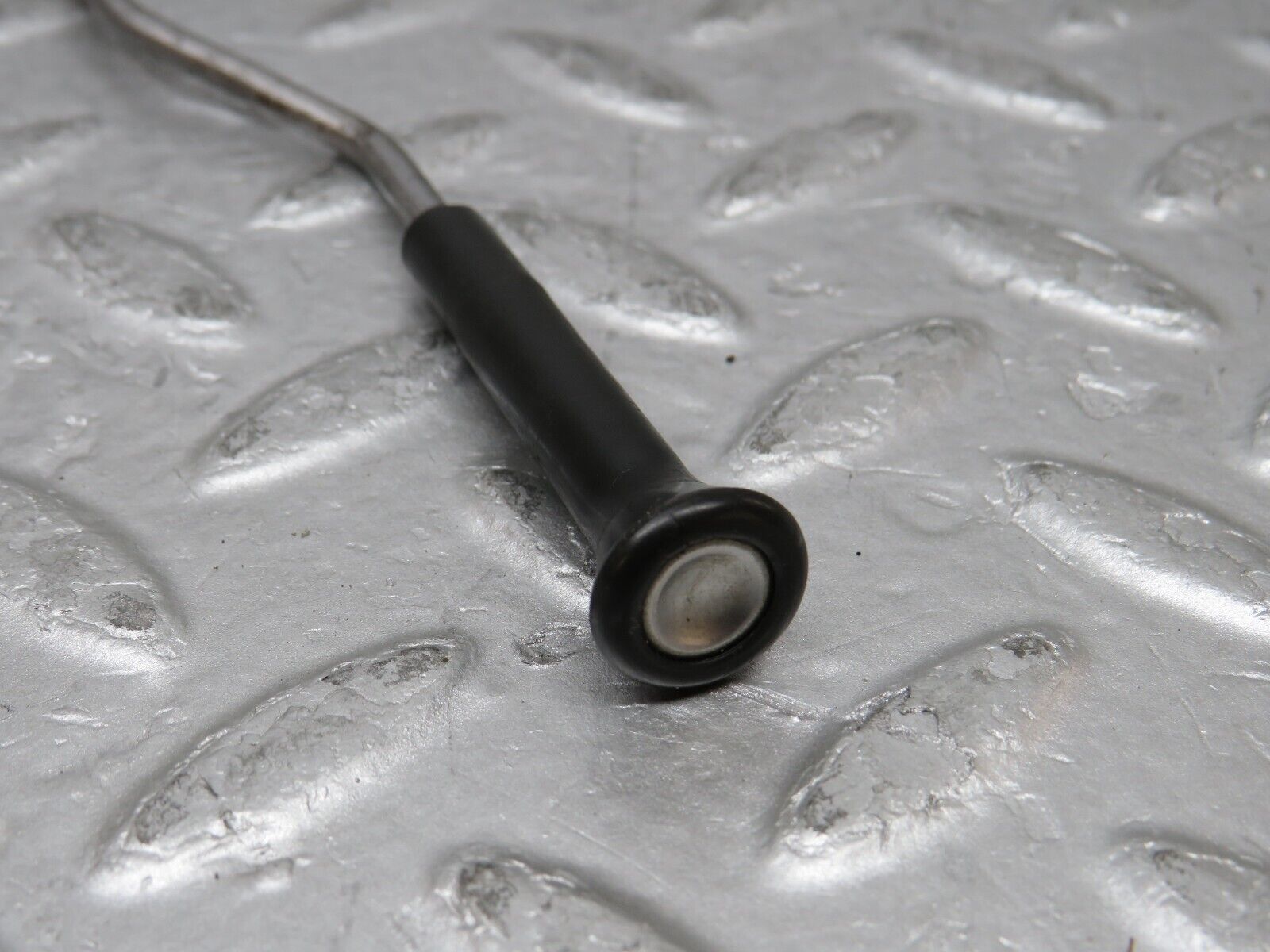 37330 Mercedes-Benz W109 300SEL Door Lock Knob