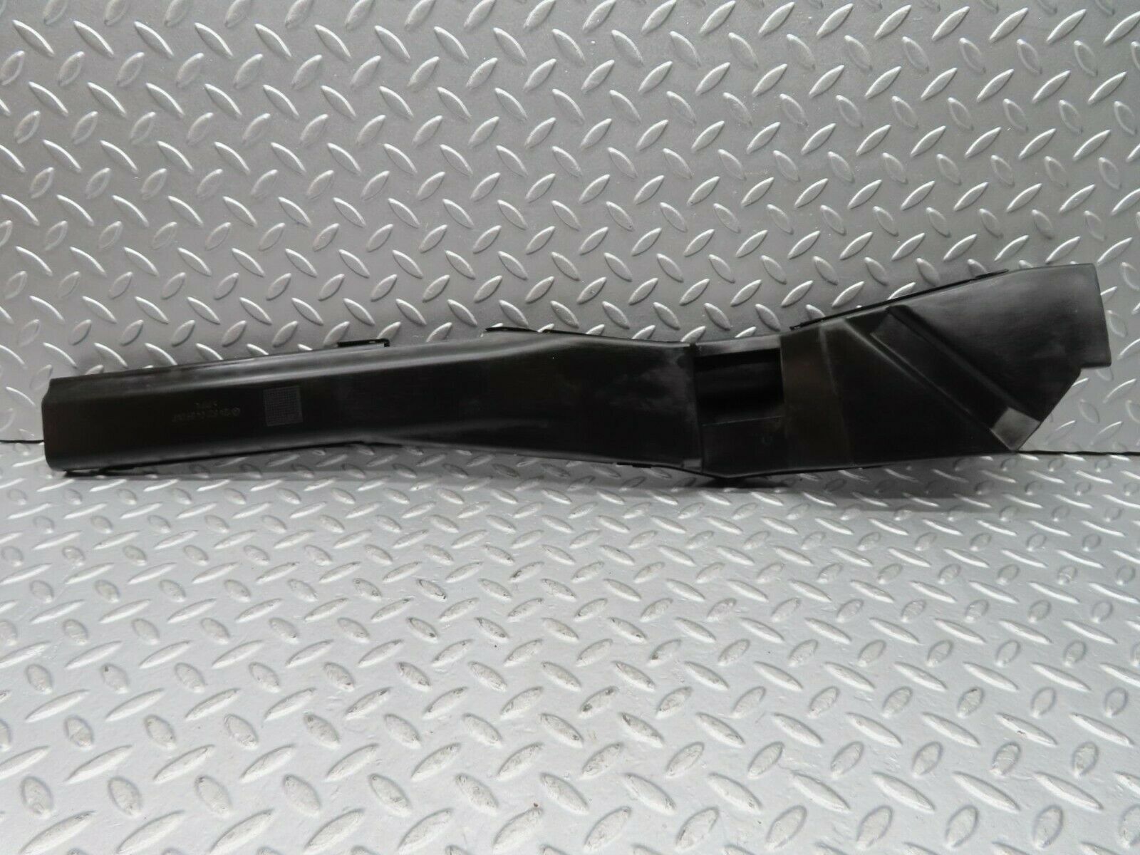 16303 Mercedes-Benz W124 260E Front Right Cable Channel 1248210489