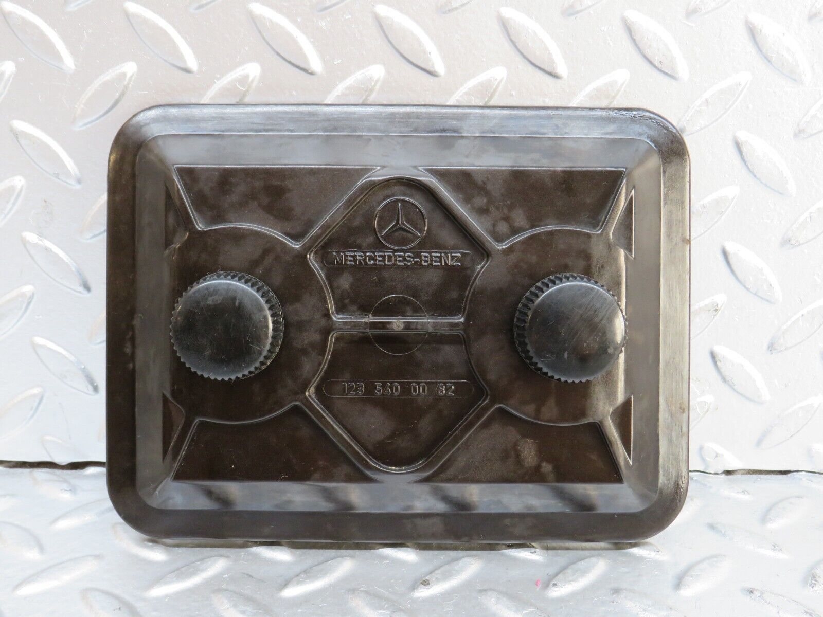 28274 Mercedes-Benz S123 240D Wagon Fuse Box Cover Lid 1235400082