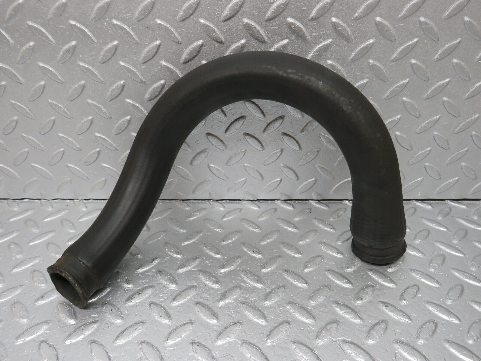 40360 Mercedes-Benz W110 230 Radiator Hose Pipe 1105010782