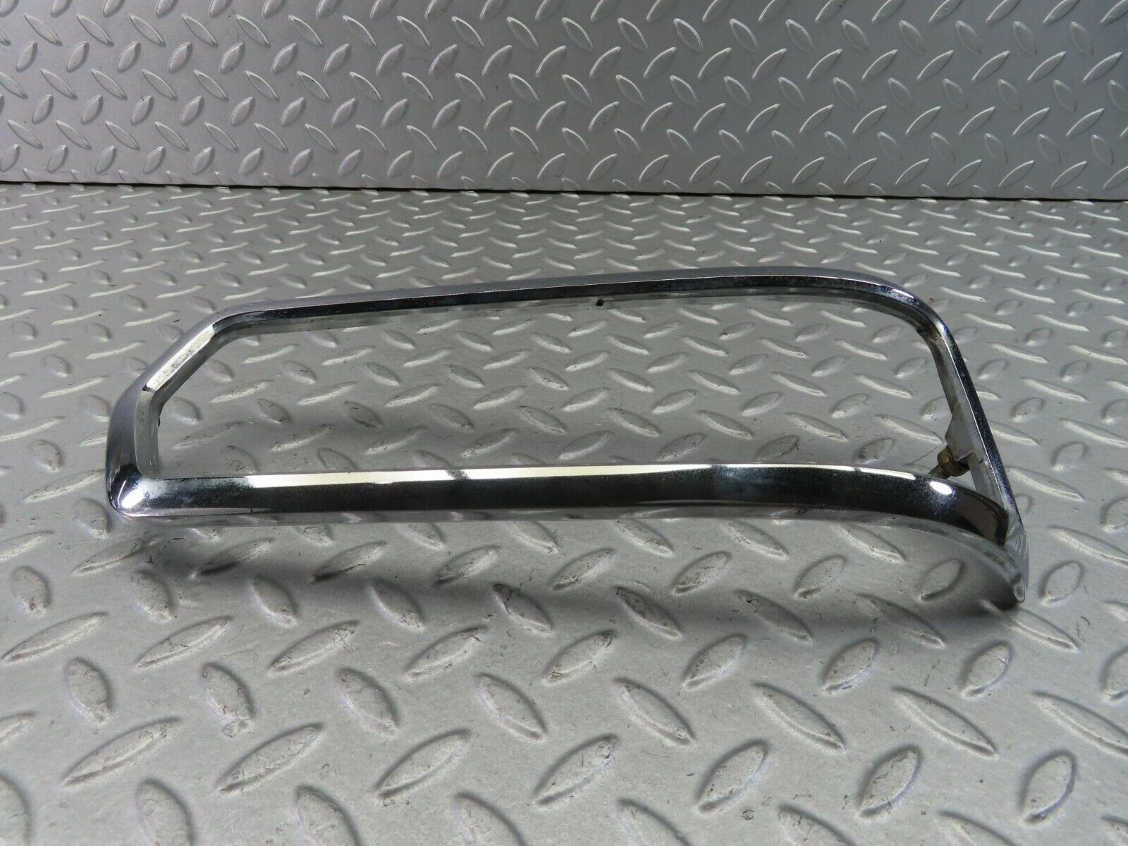 8100 Mercedes-Benz W108 Tail Light Chrome Frame Right 1088260259