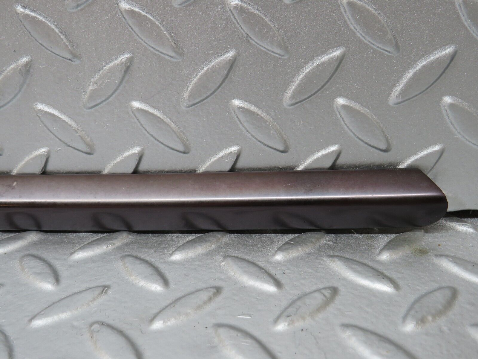 35081 Mercedes-Benz W210 320E Rear Right Door Window Exterior Trim