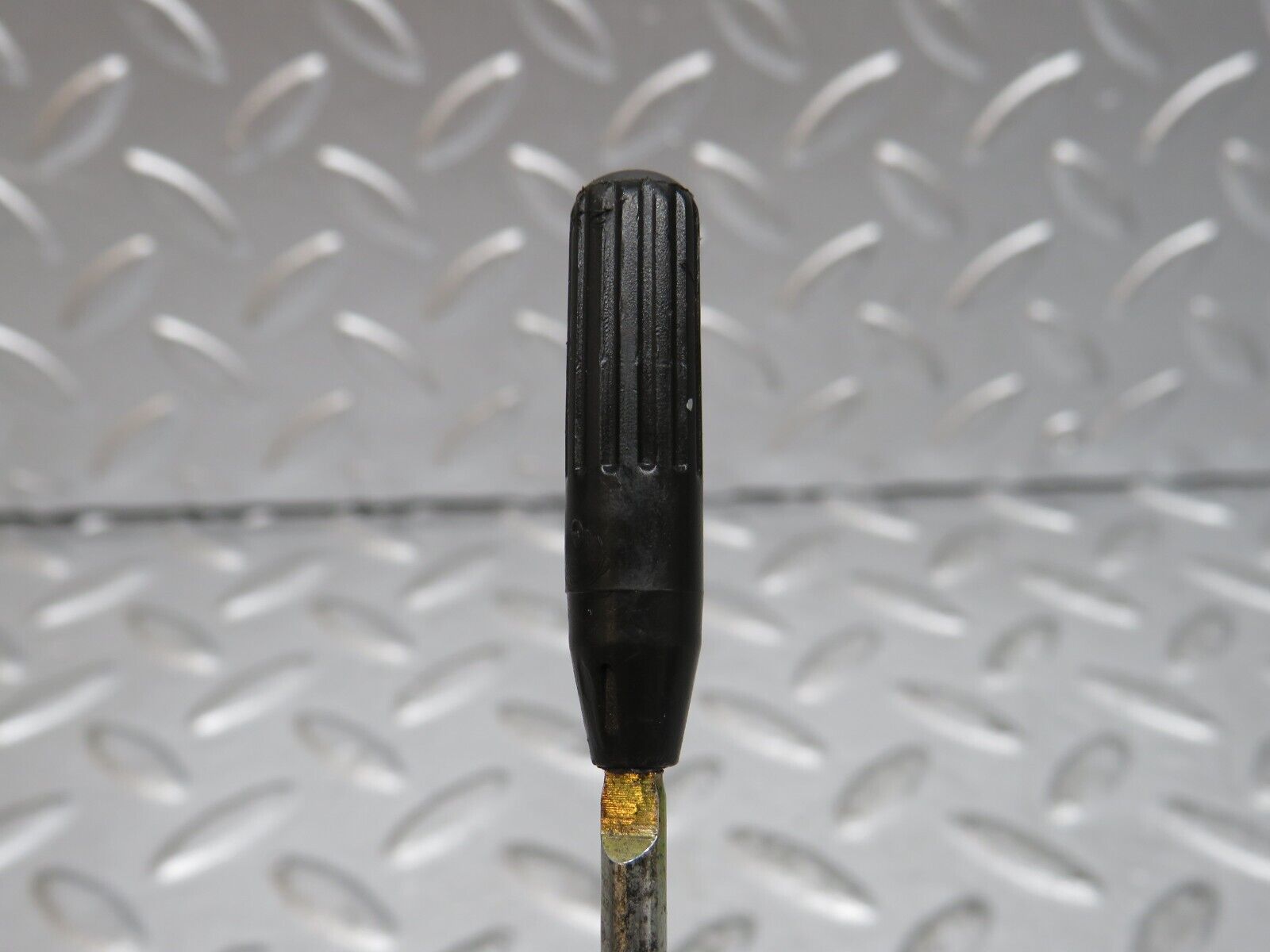 29381 Mercedes-Benz W124 230E Rear Door Lock Knob Pair