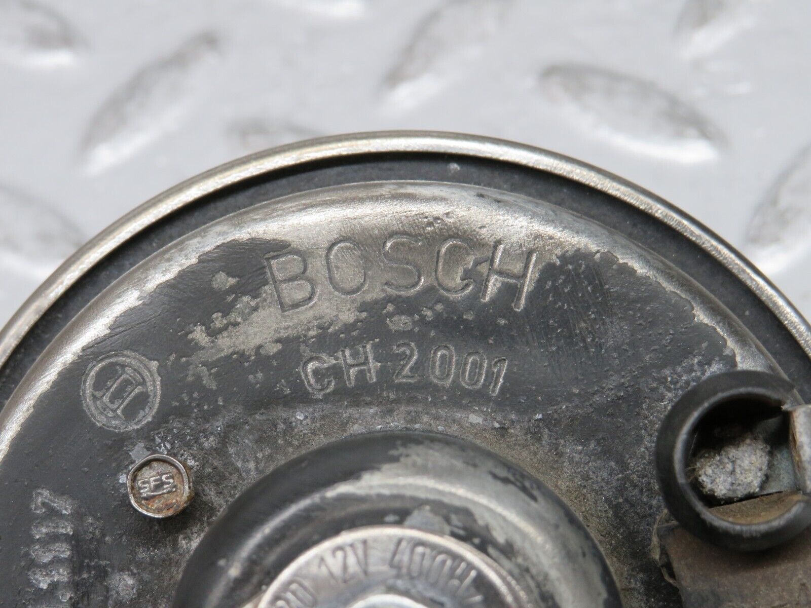 31786 Mercedes-Benz W201 190LE 1.8L Horn Bosch CH2001 0035427420