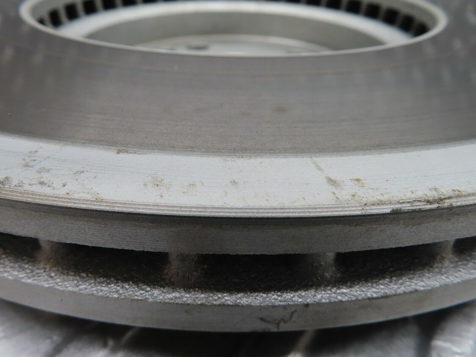 19845 Mercedes-Benz R129 300SL Coupe Front Ventilated Brake Disc Pair 300 mm