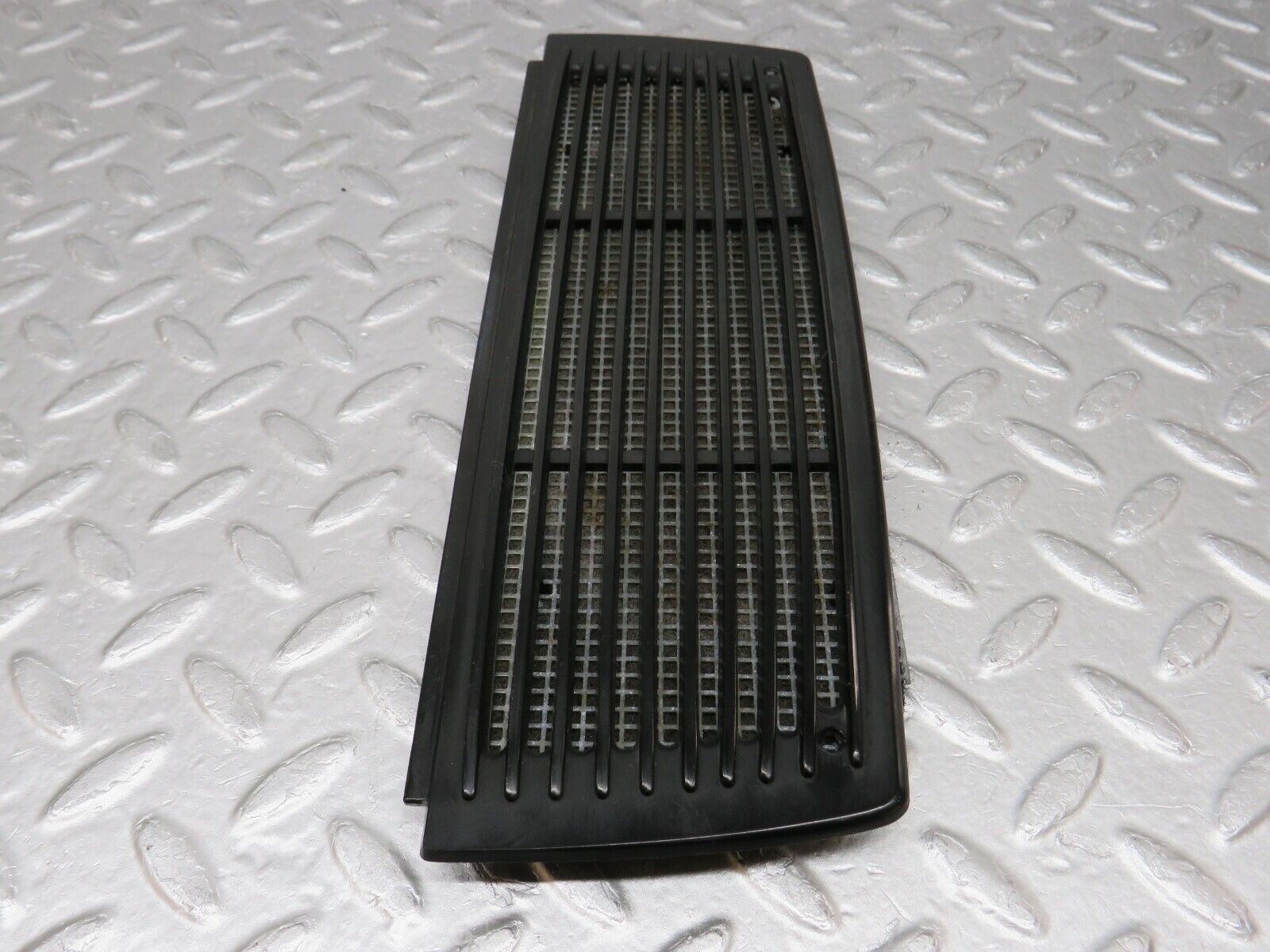 37489 Mercedes-Benz W109 300SEL Dashboard Speaker Cover