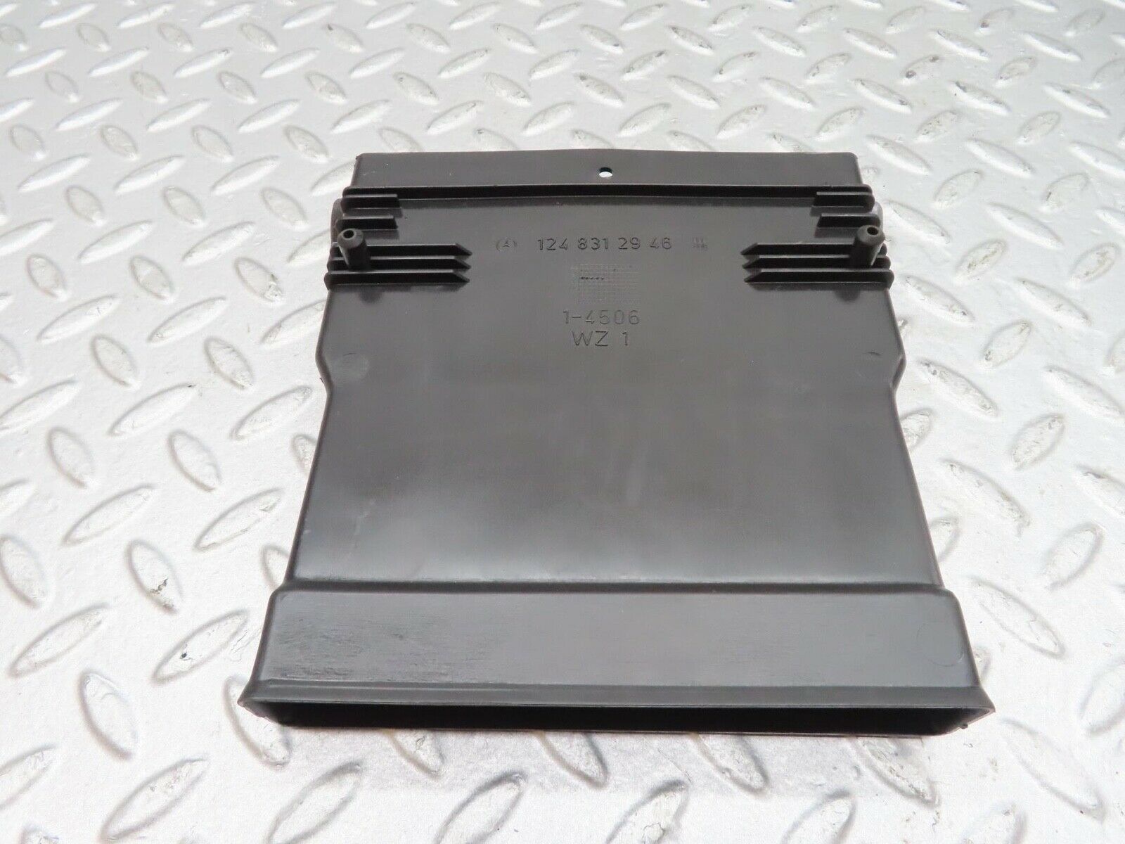 16195 Mercedes-Benz W124 260E Ventilation Air Duct Under Seat 1248312946