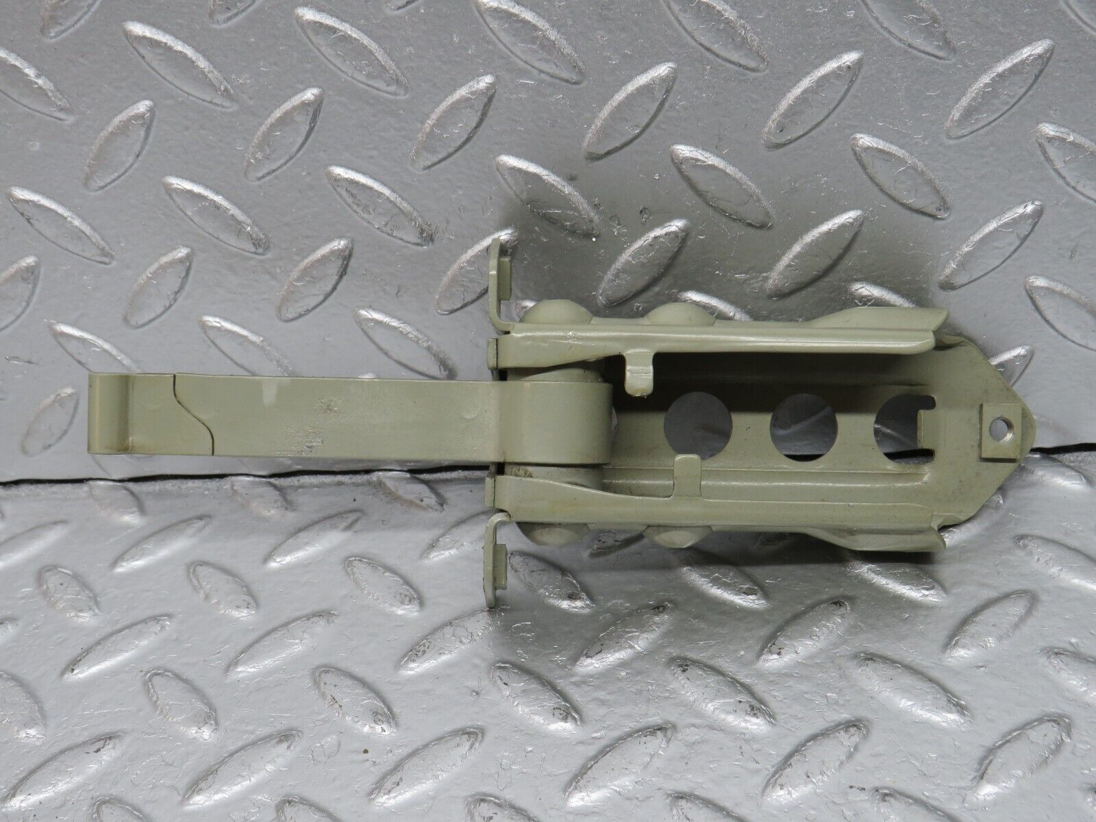 33690 Mercedes-Benz W201 190E 2.0L Door Safety Check Strap