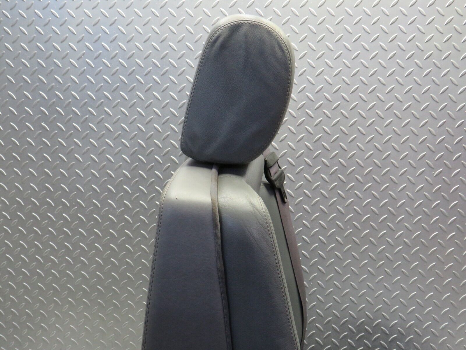 39553 Mercedes-Benz R129 320SL Coupe Electric Front Left Passenger Seat Leather Grey