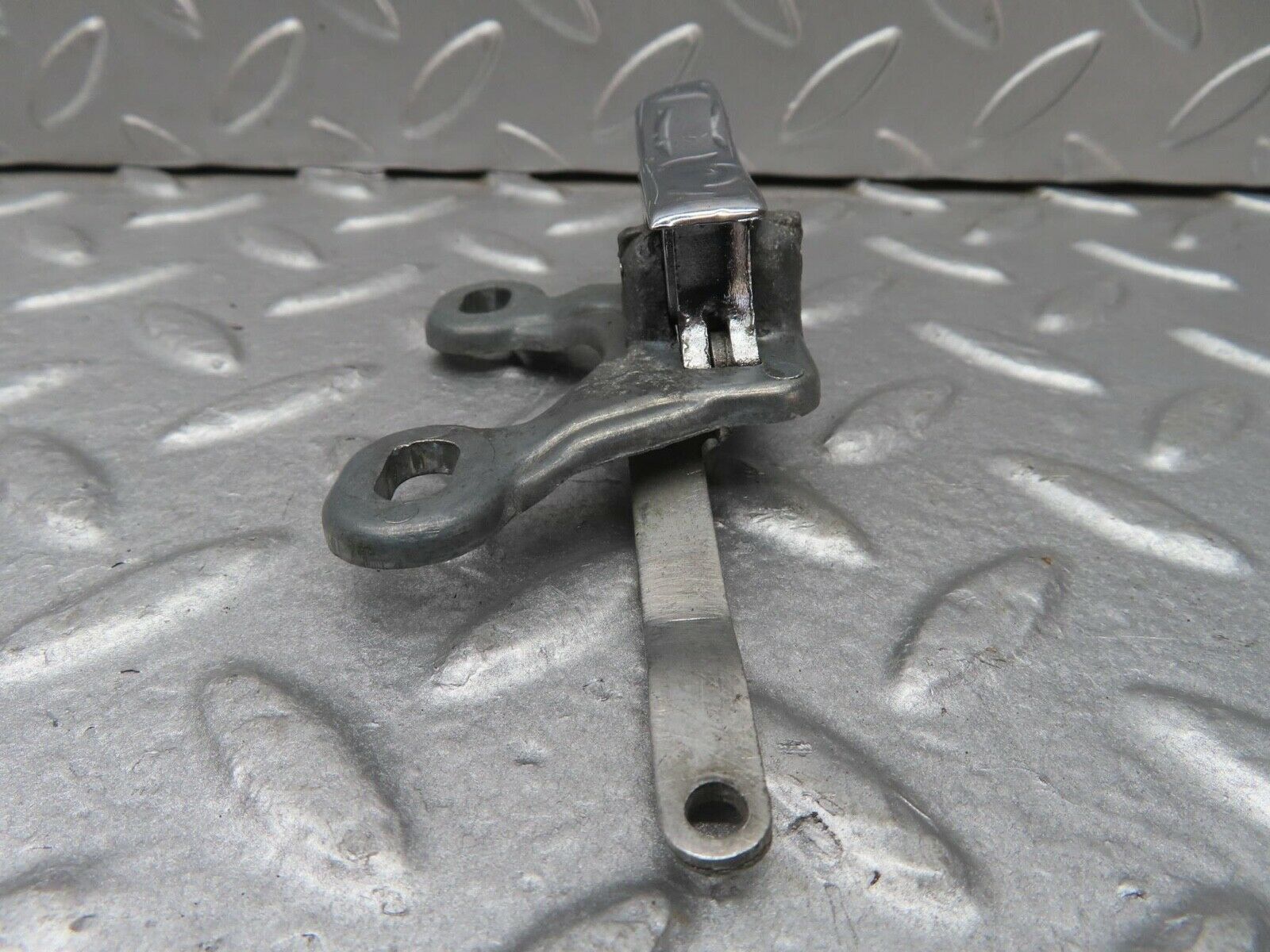 12930 Mercedes-Benz W111 220SE Right Interior Door Handle 1107660419