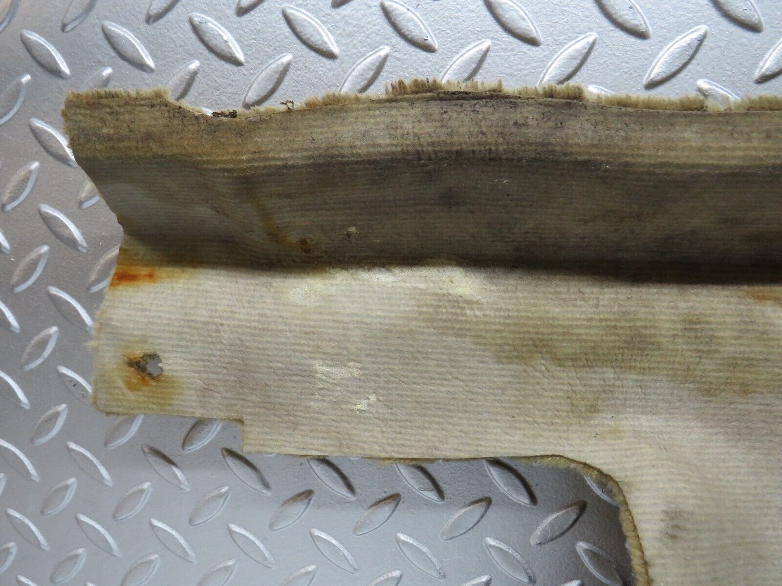 34381 Mercedes-Benz C126 380SEC Coupe Trunk Boot Carpet