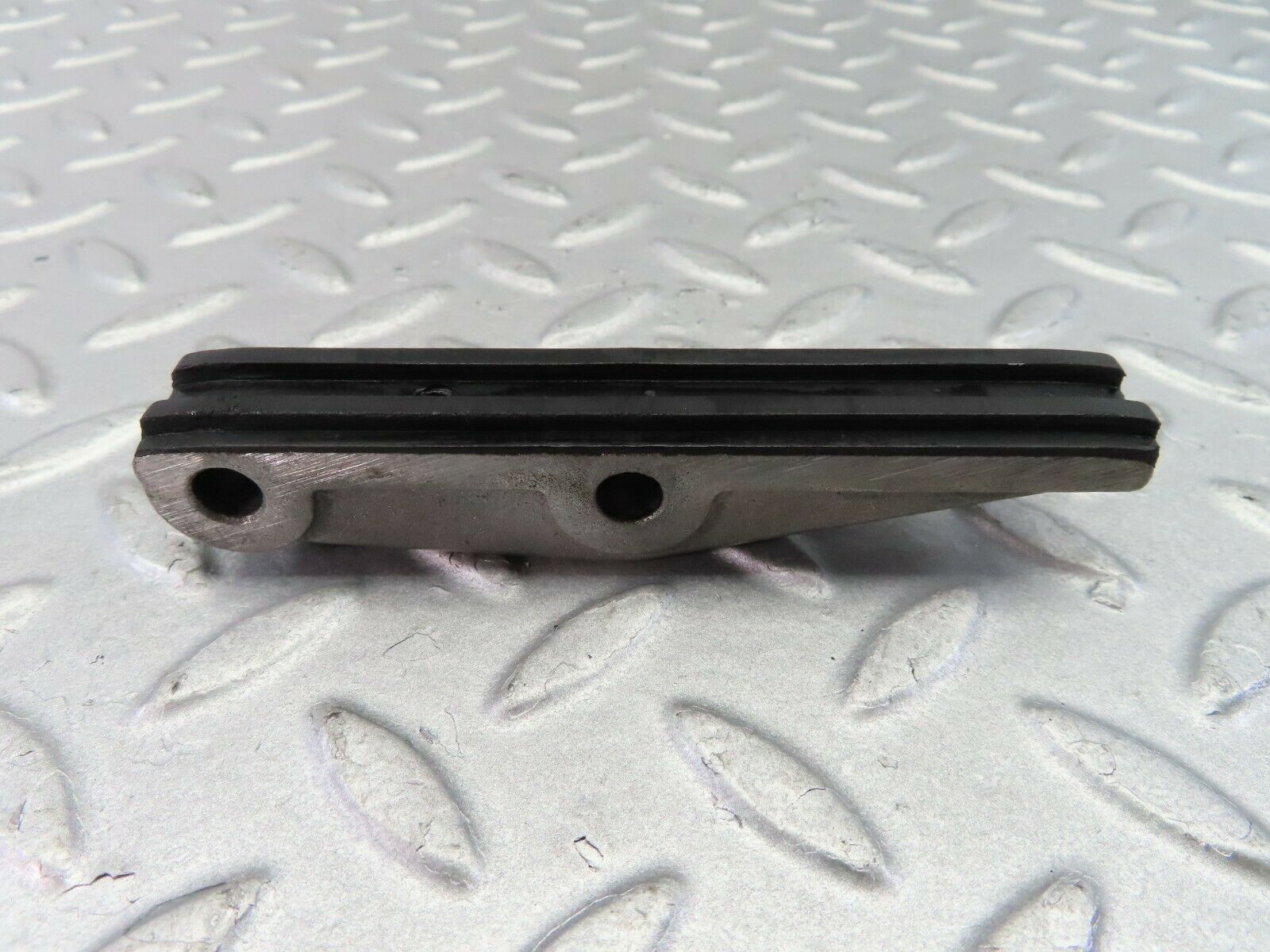 8051 Mercedes-Benz W115 220D Timing Chain Guide Rail 6210500616