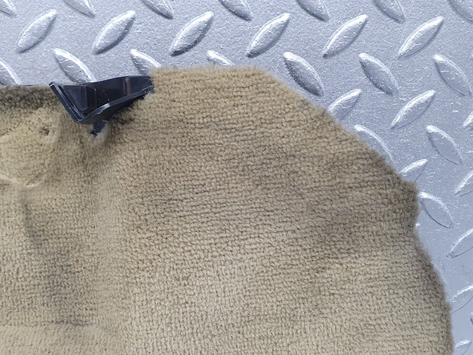 41153 Mercedes-Benz W126 300SE Kick Panel Left Side Beige 1266880306