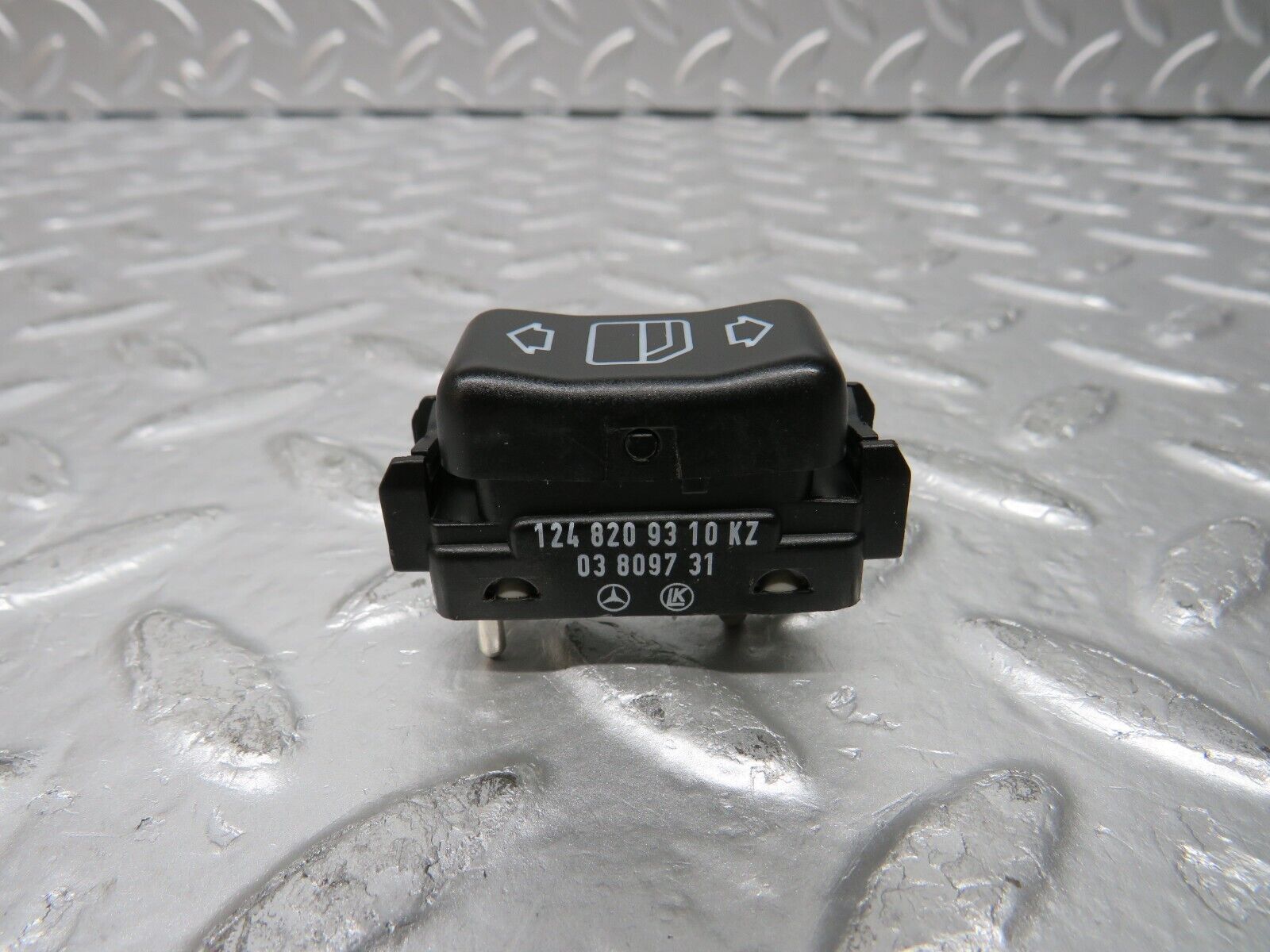 30521 Mercedes-Benz W124 230E Electric Window Switch Left Side 1248209310