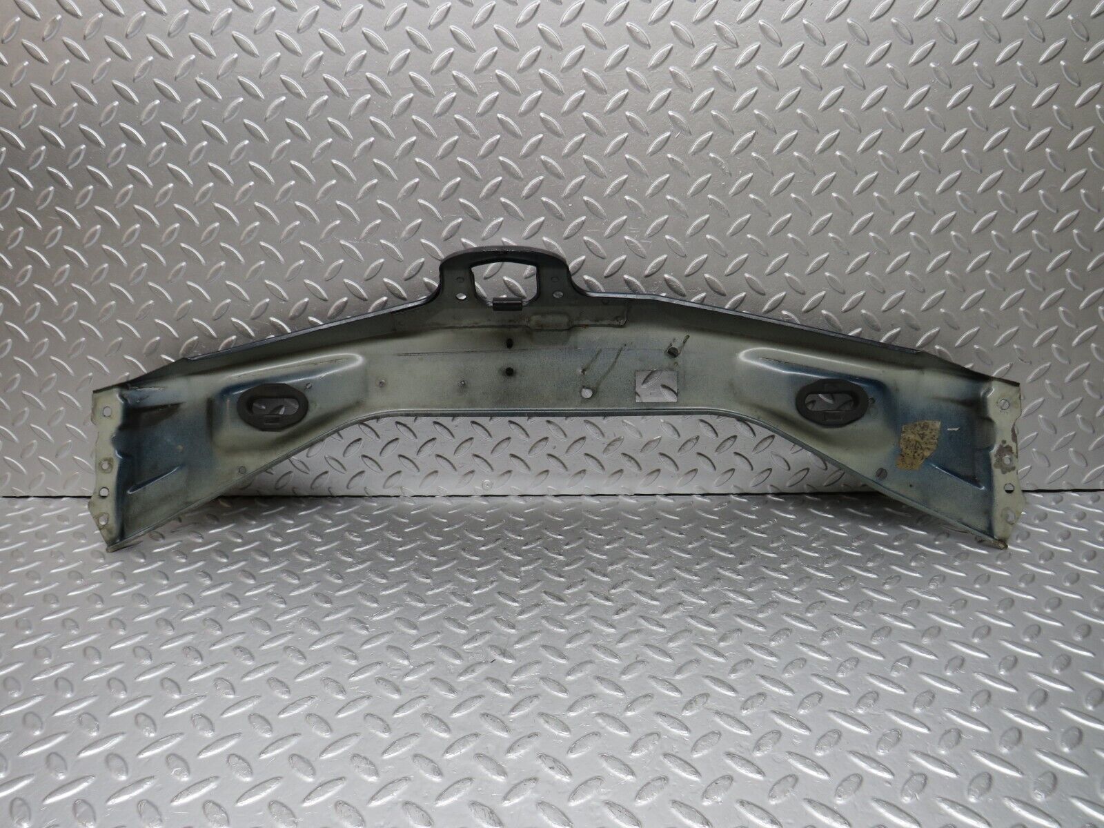 35292 Mercedes-Benz W140 Bonnet Lock Carrier Panel