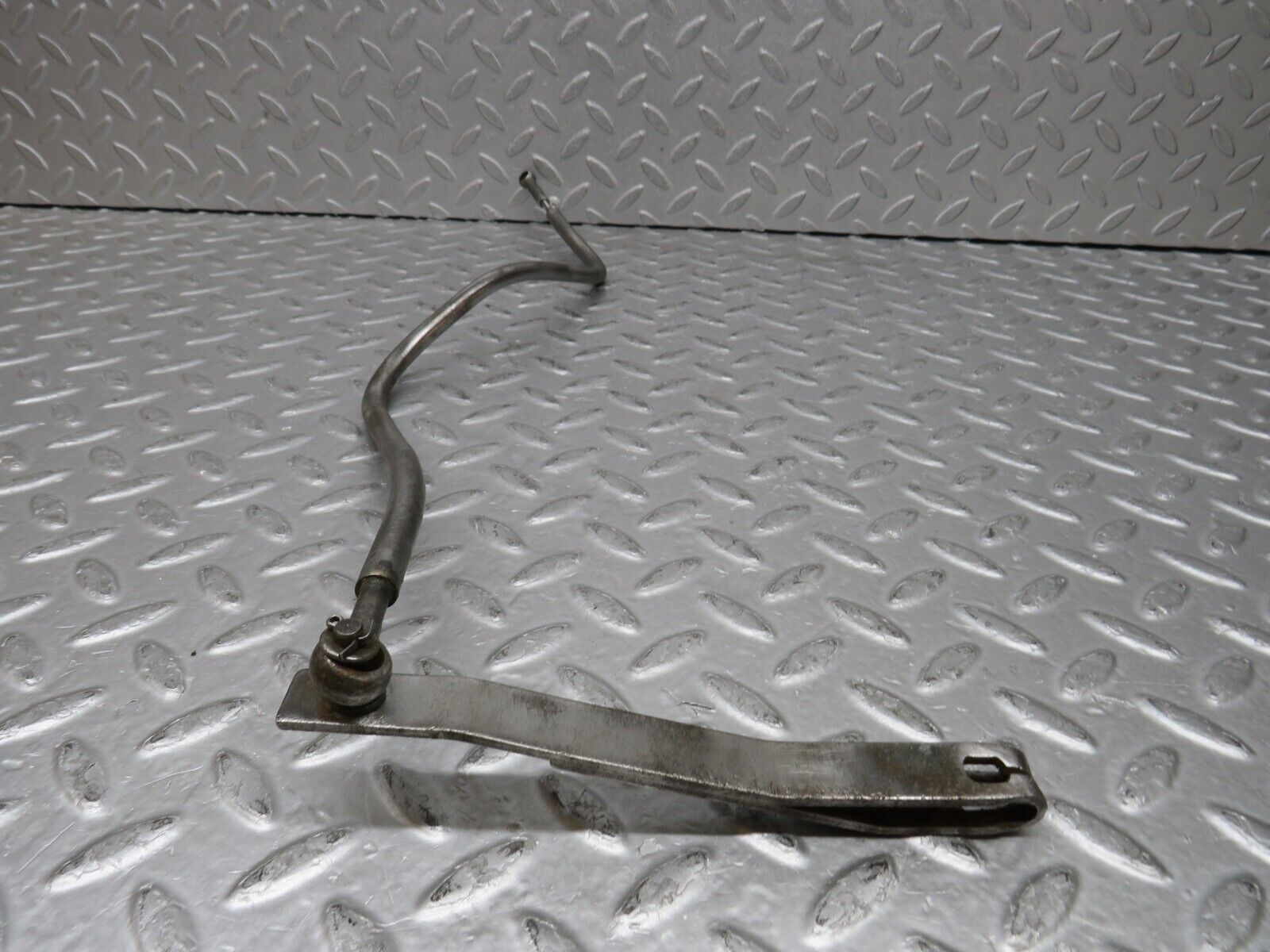 37666 Mercedes-Benz W109 300SEL Gearbox Linkage