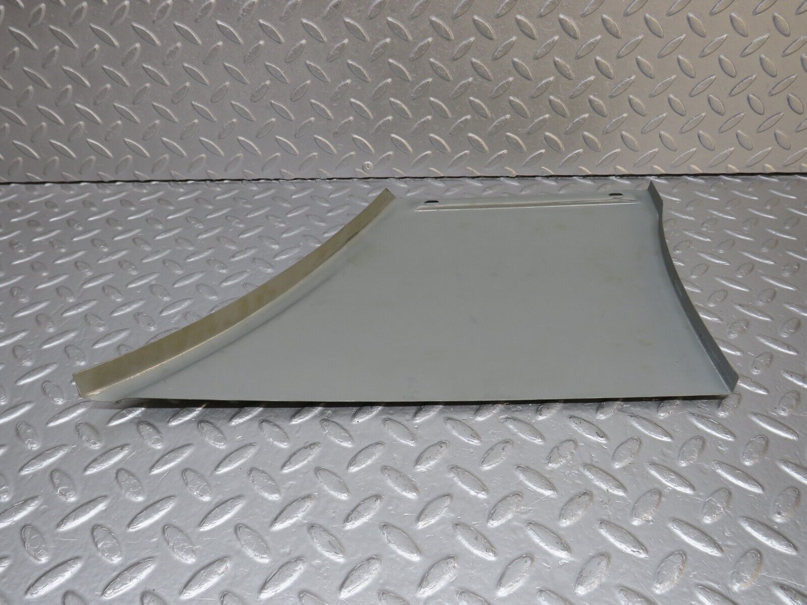 40348 Mercedes-Benz W110 230 Front Left Wing Fender Repair Panel