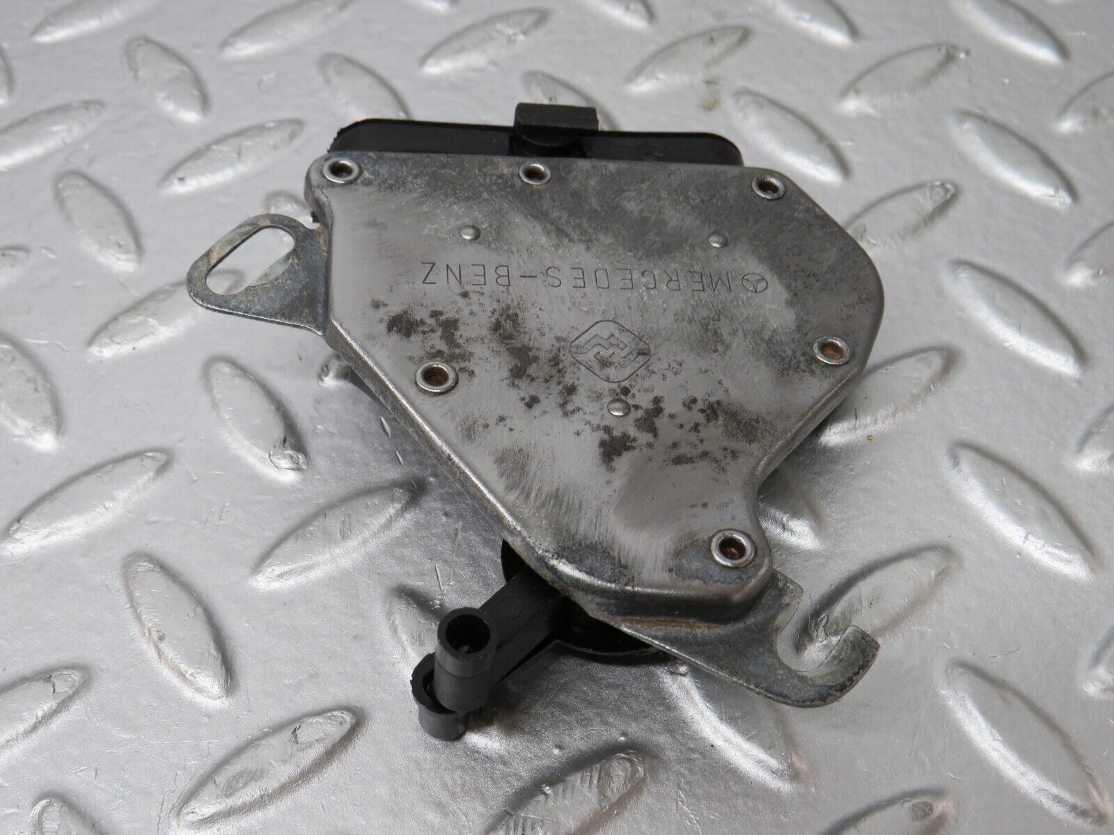 34242 Mercedes-Benz W124 260E Reverse Light Switch 1235450142 1235401945