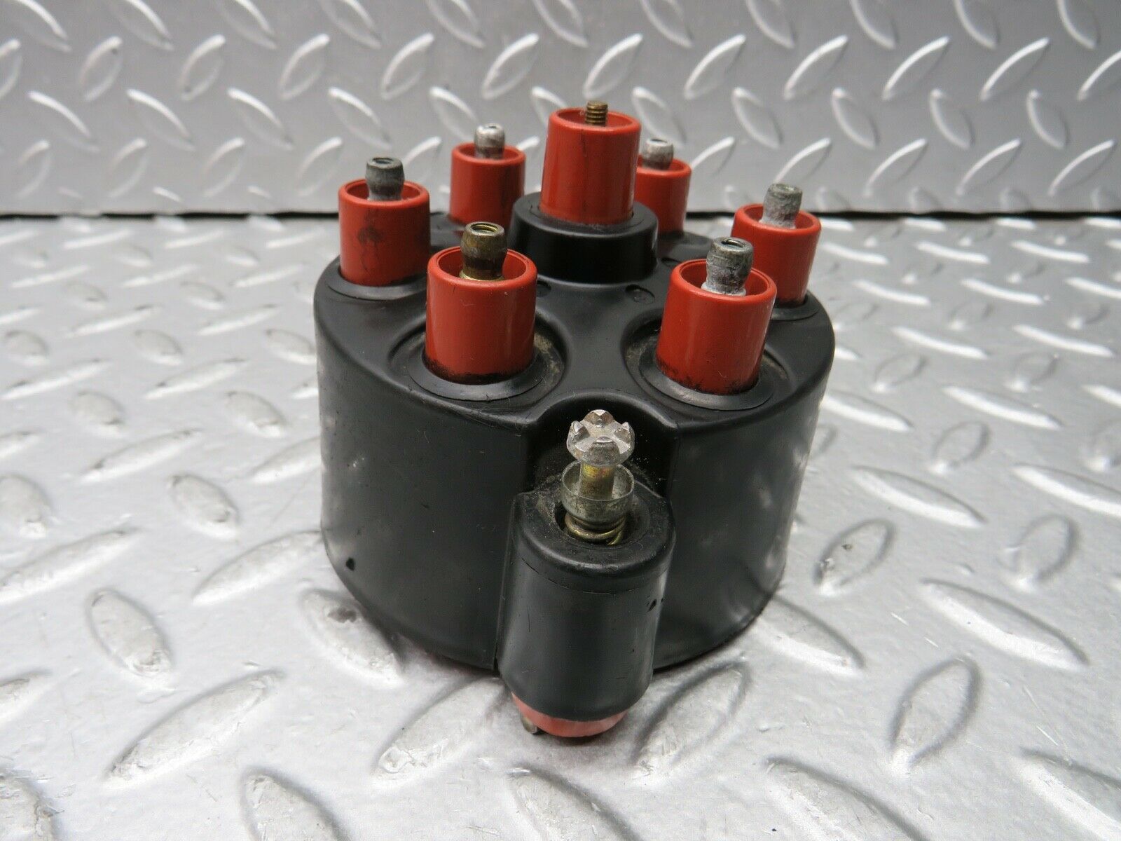 21905 Mercedes-Benz W123 Ignition Distributor Cap