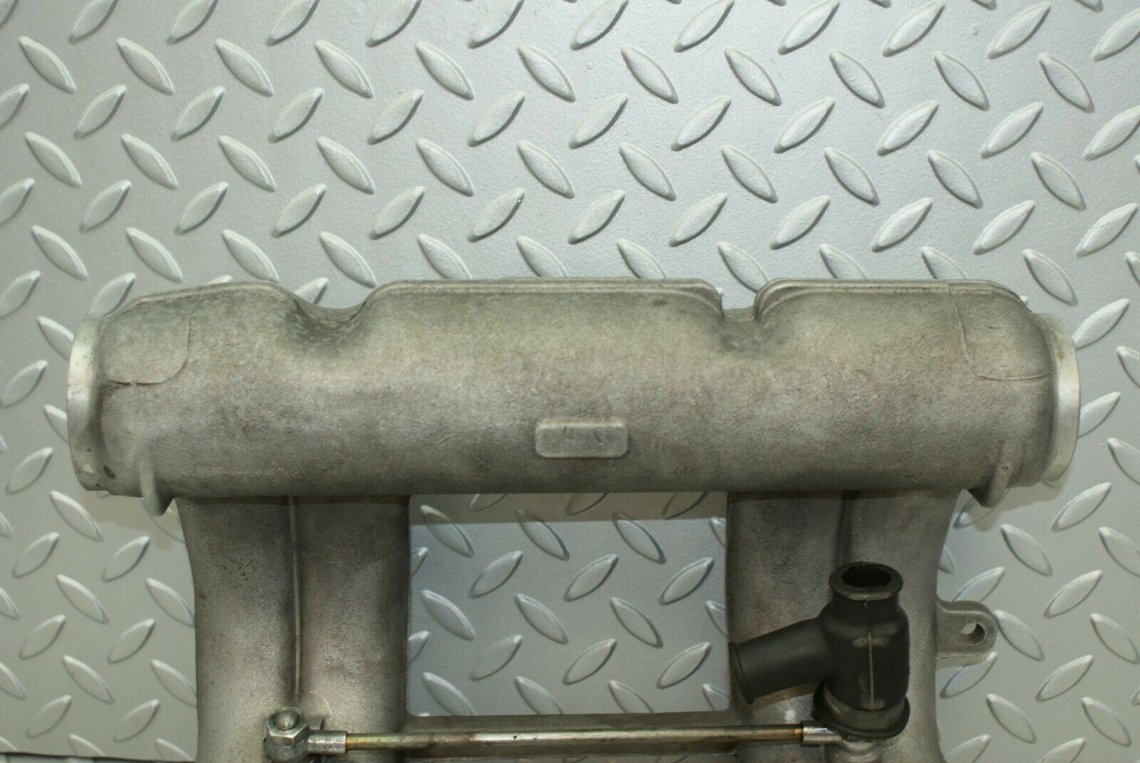 3079 Mercedes-Benz W115 220D Intake Manifold 6151410201