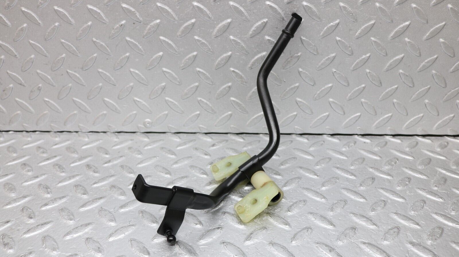 37244 Mercedes-Benz C126 420SEC Coupe Accelerator Pedal Linkage