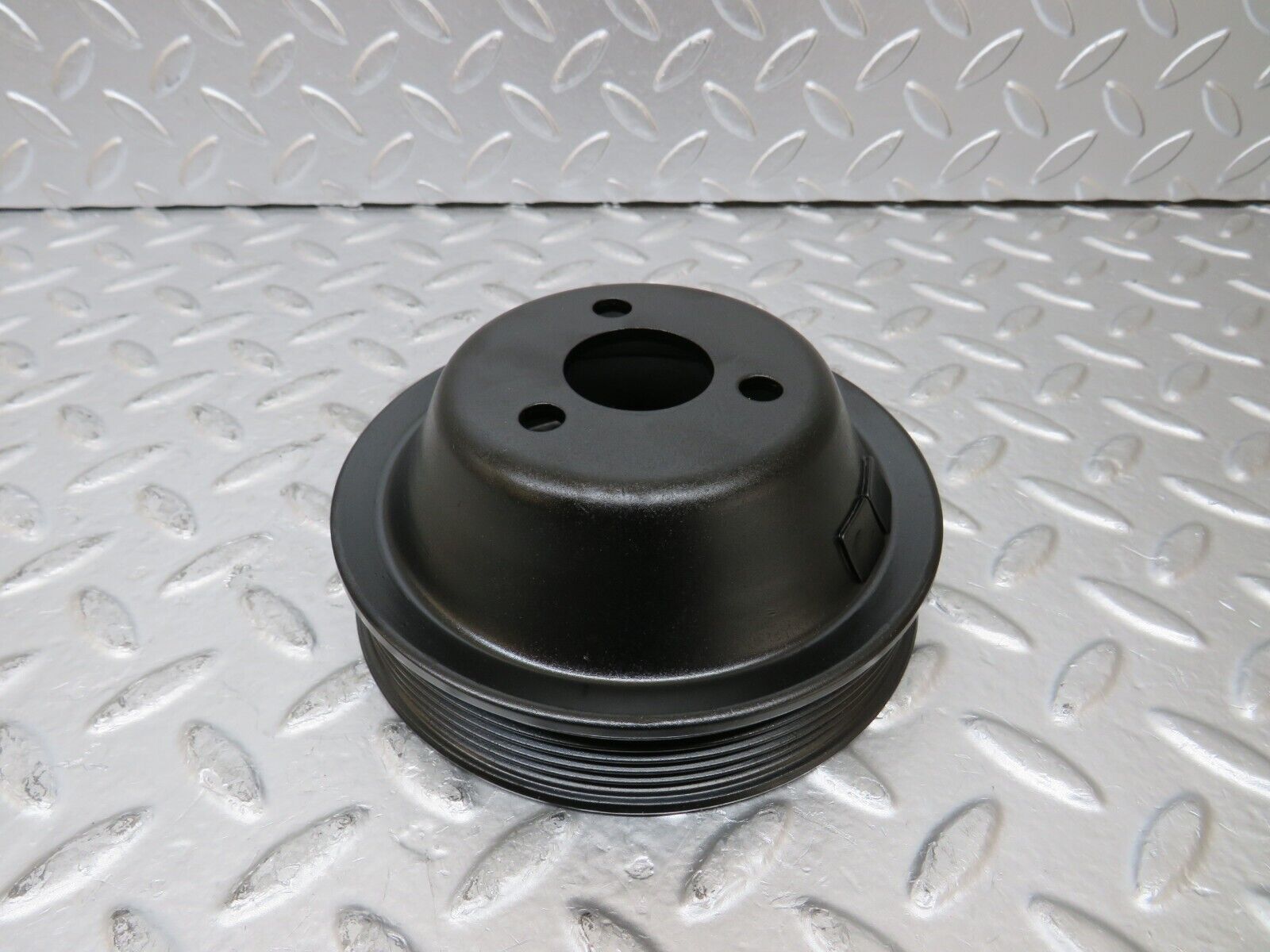 25912 Mercedes-Benz W124 280E Water Pump Pulley 1264600379