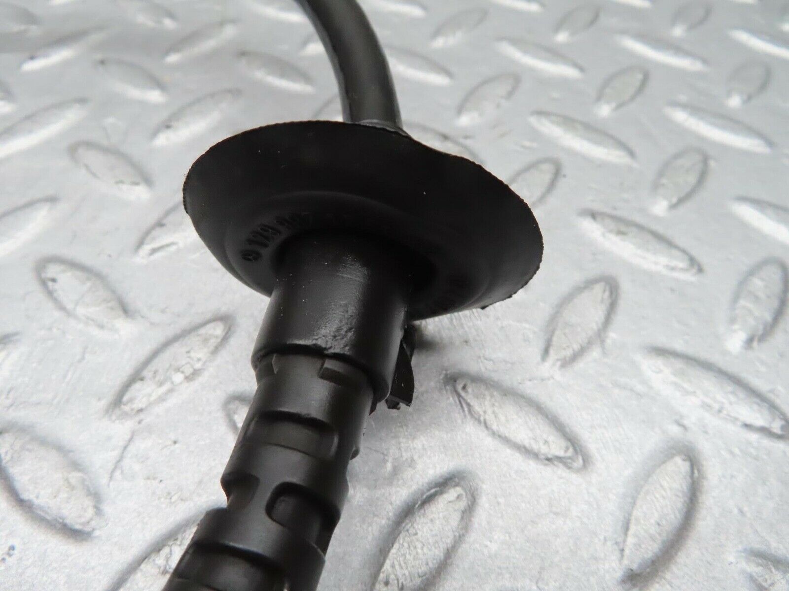 12075 Mercedes-Benz R129 300SL Coupe ABS Assembly Right 1295401809