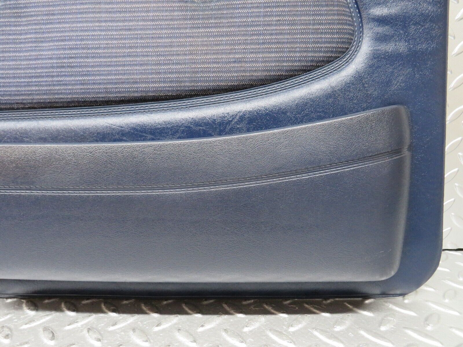 26765 Mercedes-Benz W123 240D Front Left Door Card Blue