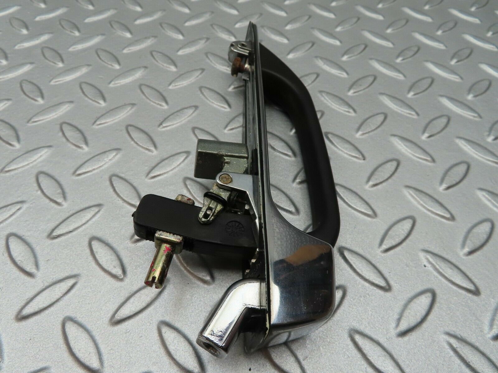 3708 Mercedes-Benz S123 200T Wagon Exterior Door Handle Rear Left 1237600359