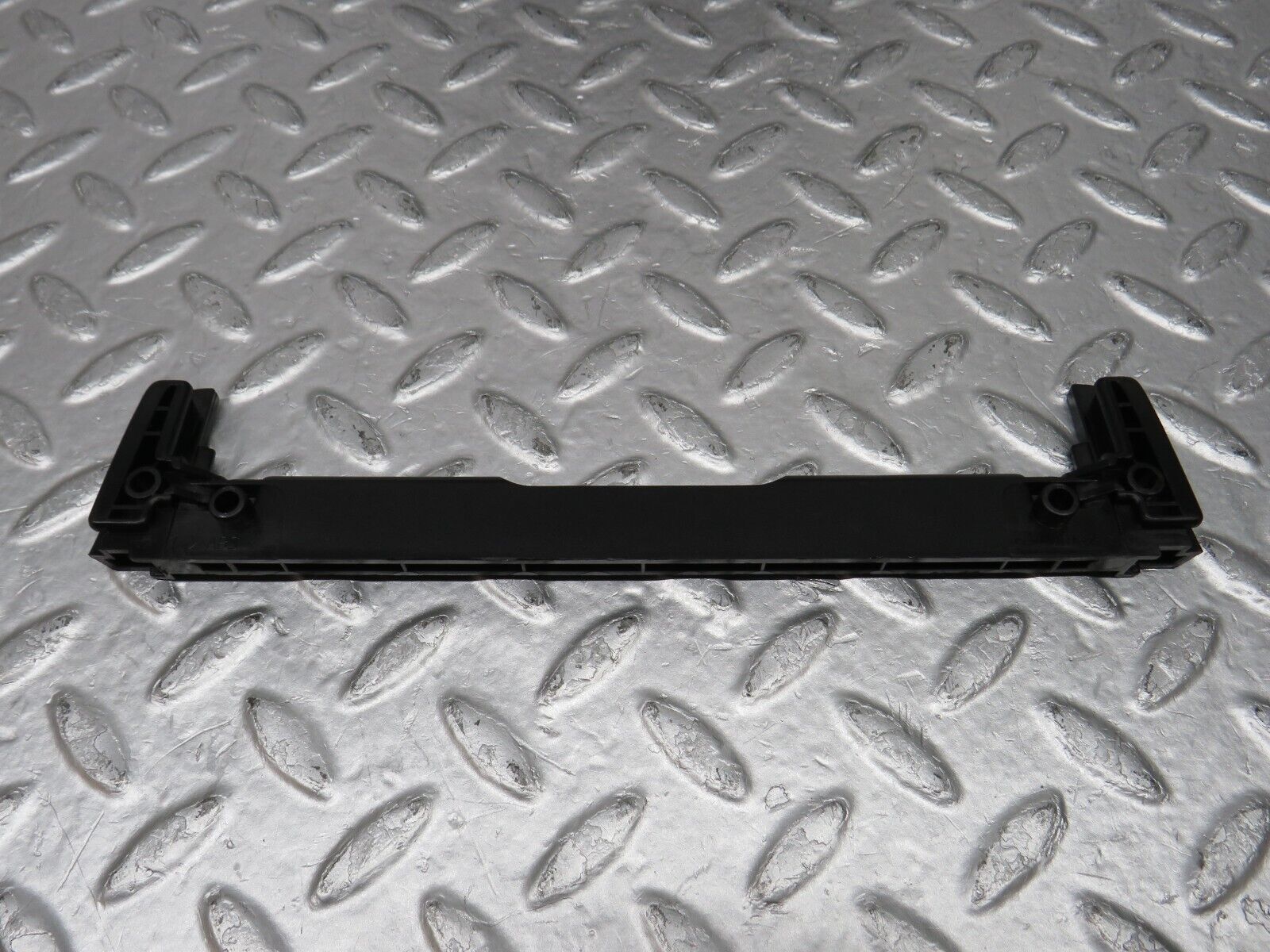 34976 Mercedes-Benz W210 320E Centre Console Bracket 2106891016 2106830325