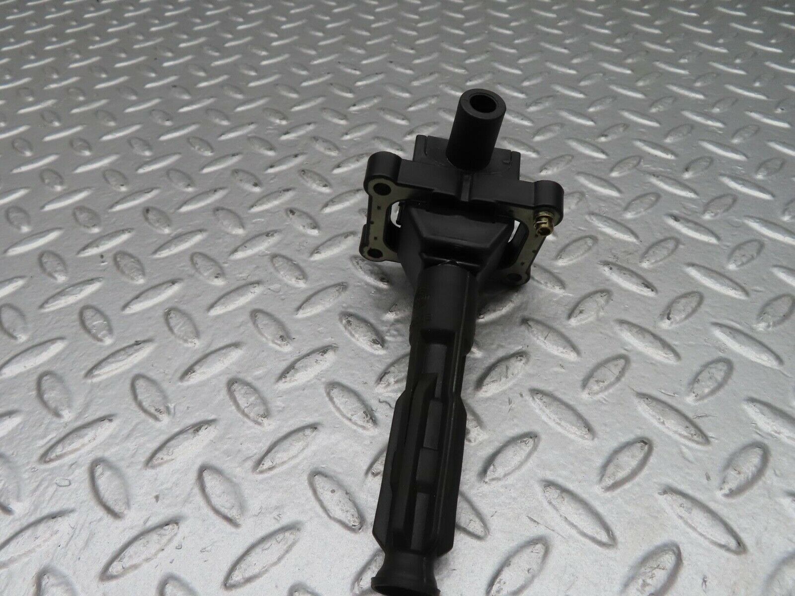 15053 Mercedes-Benz W140 S320 Ignition Coil Bremi 0001593542