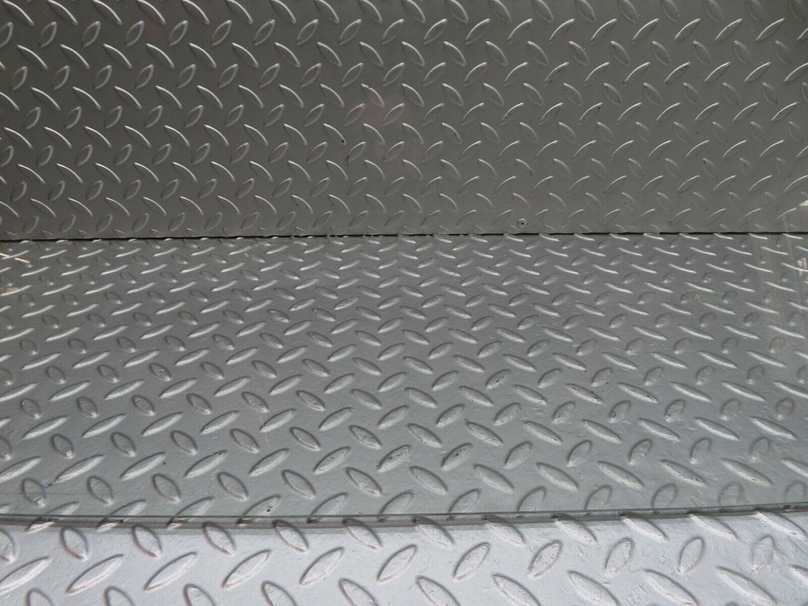 12751 Mercedes-Benz W111 Rear Windscreen