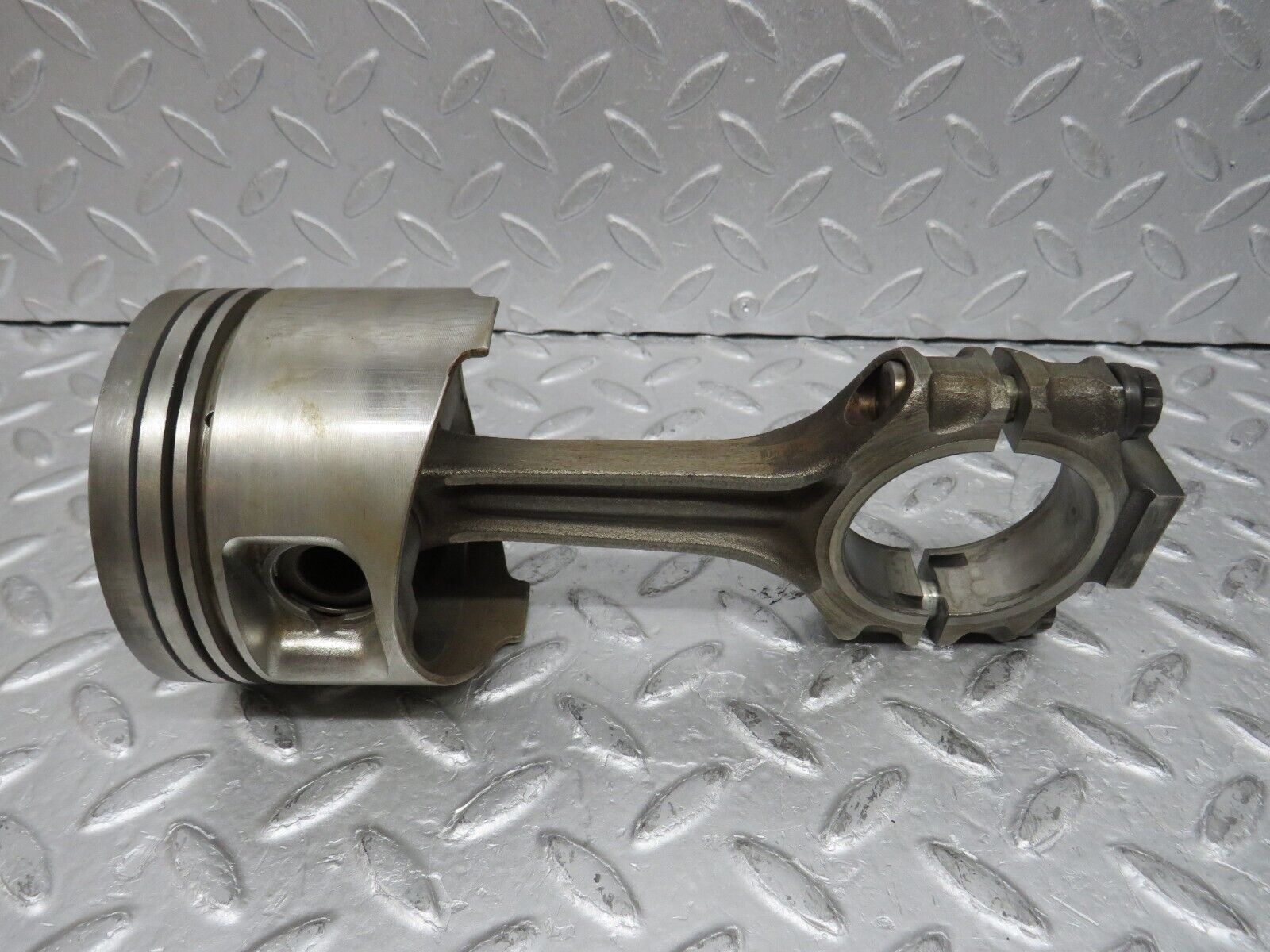 37133 Mercedes-Benz C126 420SEC Coupe Piston With Connecting Rod 92.005 mm