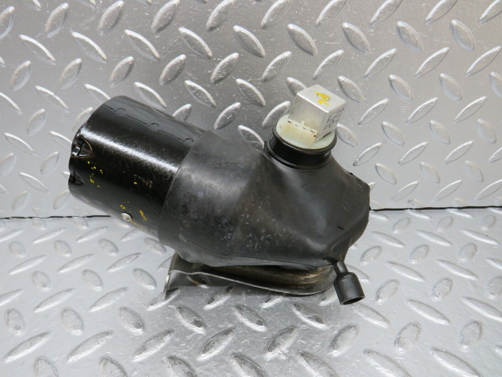 30013 Porsche 924 Headlight Lift Linkage Motor 477941379