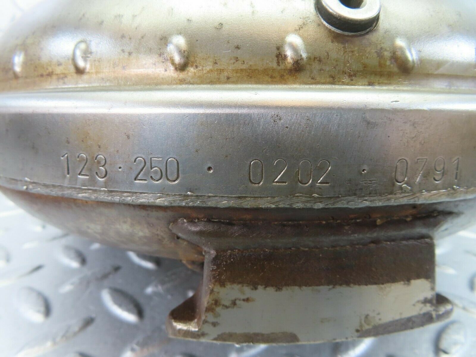 10574 Mercedes-Benz C123 230CE Coupe Torque Converter 1232500202