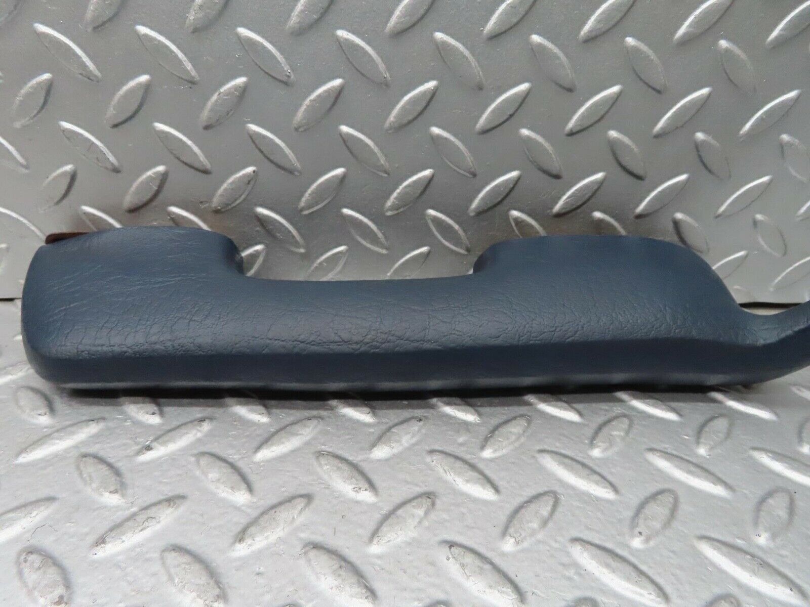 1216 Mercedes-Benz W108 280SE Door Handle Interior Front Left Blue