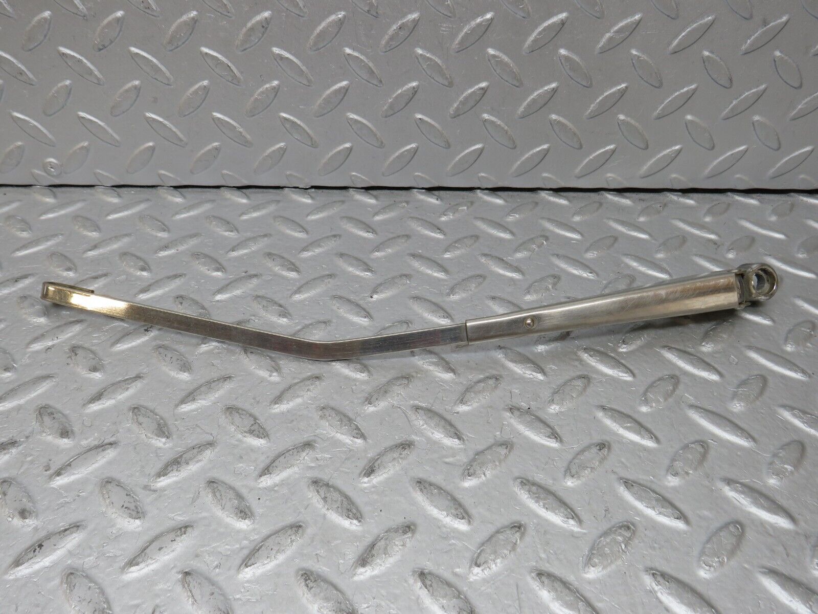 35742 Mercedes-Benz W108 Chrome Windscreen Wiper Arm Right
