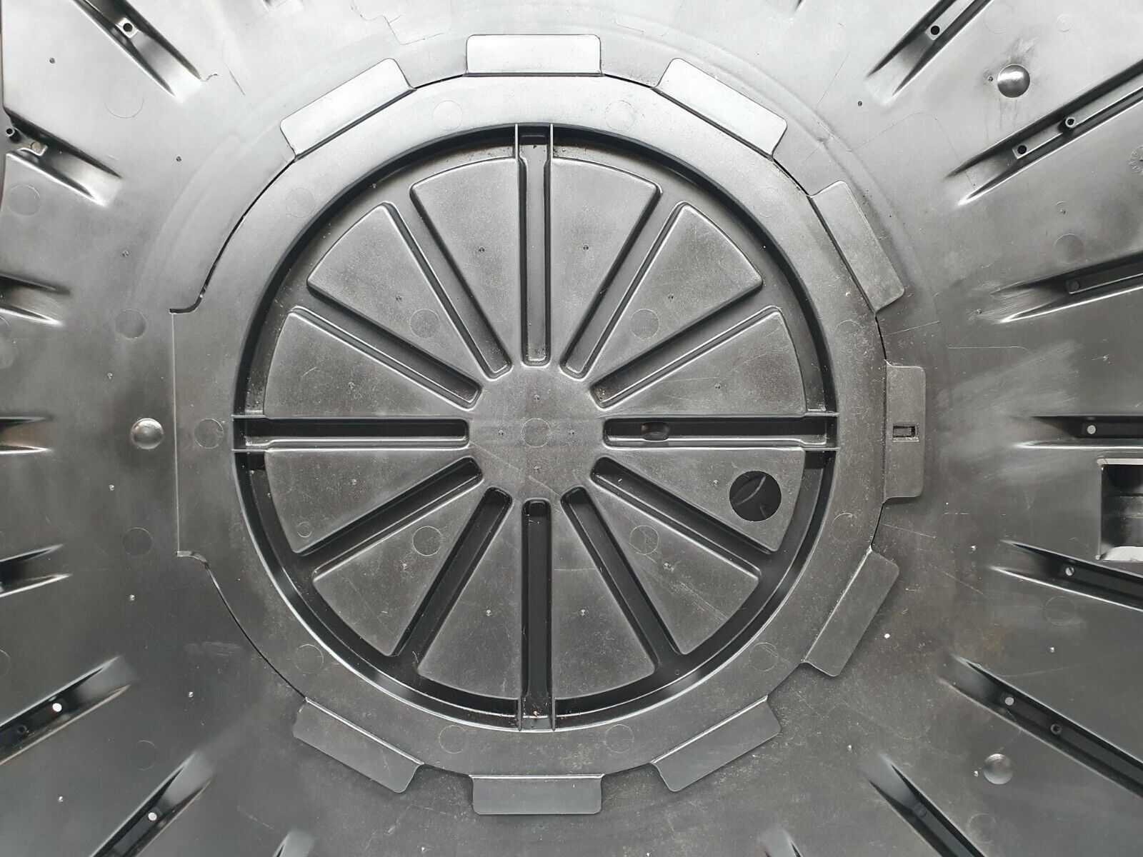 41480 Mercedes-Benz W124 200E Spare Wheel Cover 1246933133