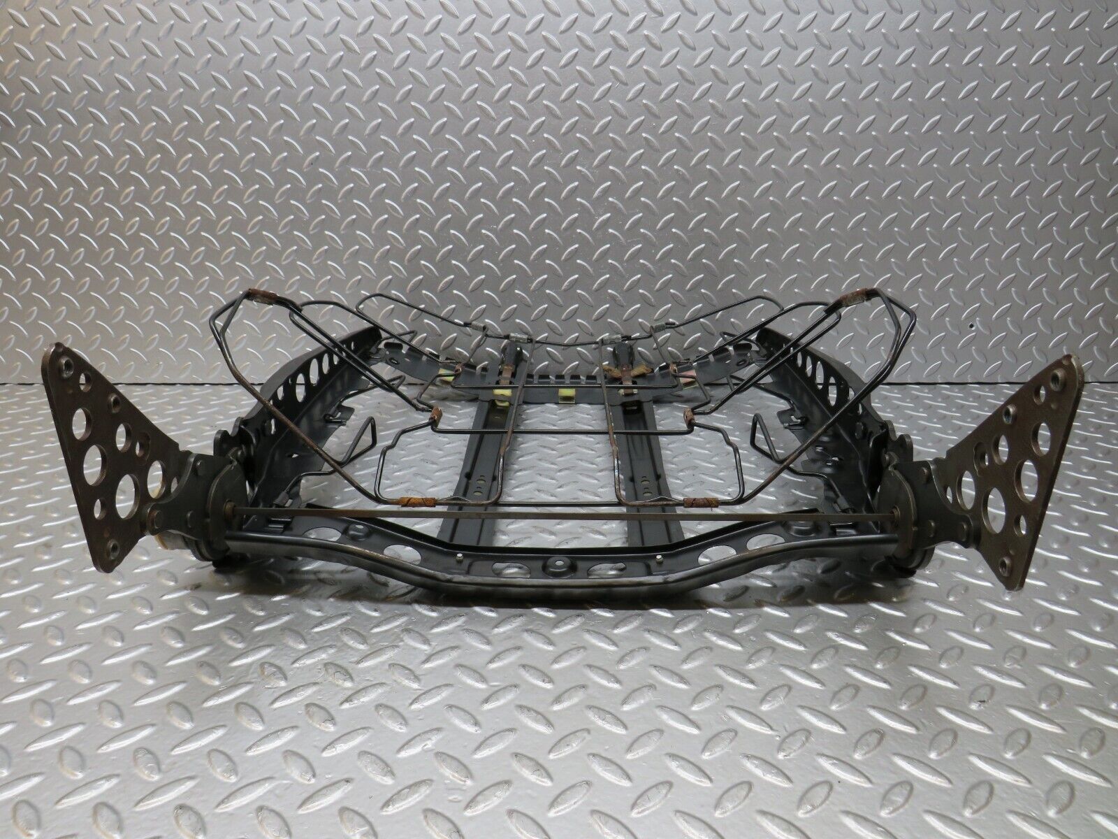 26969 Mercedes-Benz W123 240D Seat Backrest Right Side 1239101485