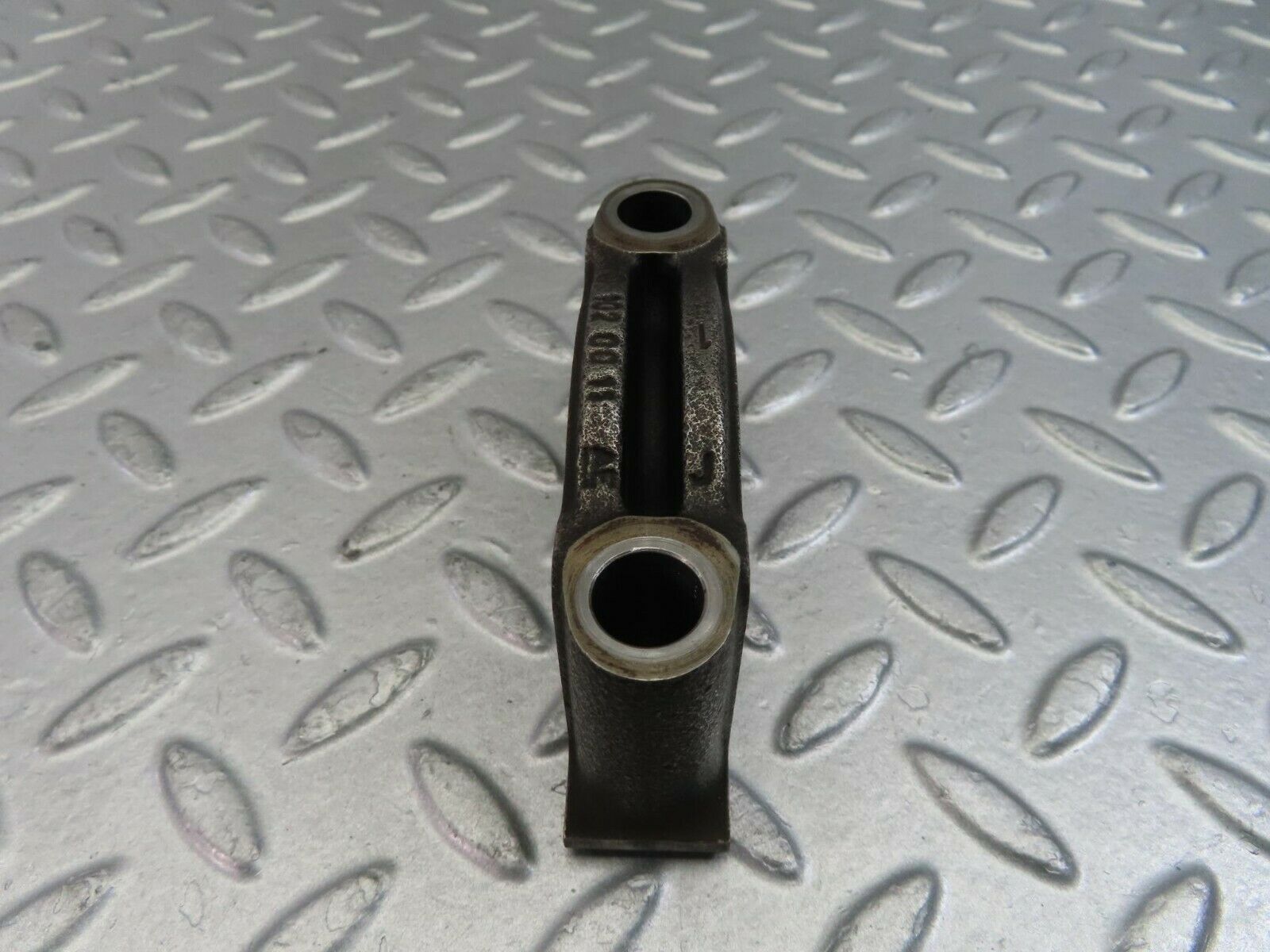 10130 Mercedes-Benz C123 230CE Coupe Crankshaft Bearing Holder Block 1020011